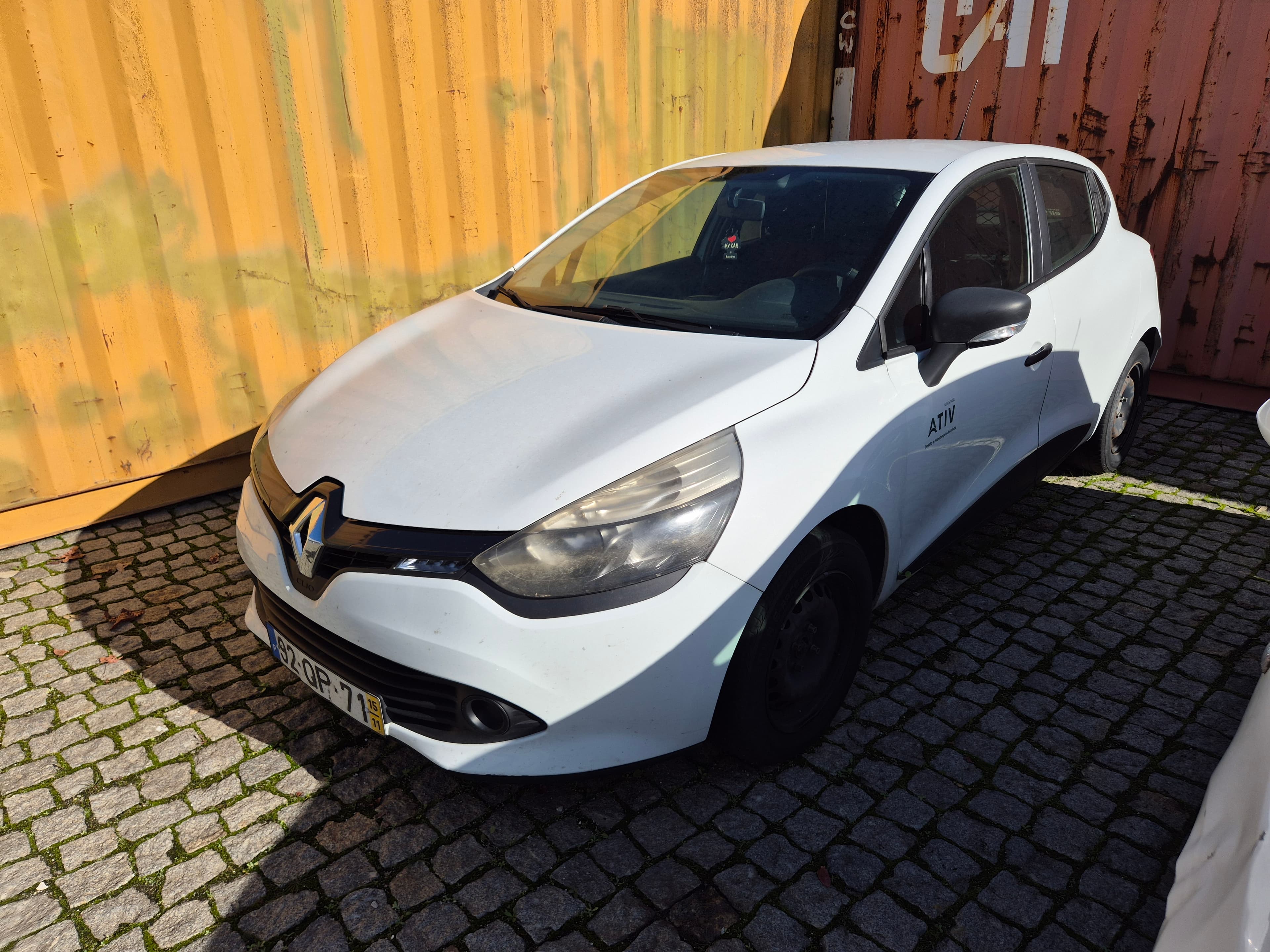 Renault Clio · Ano 2016