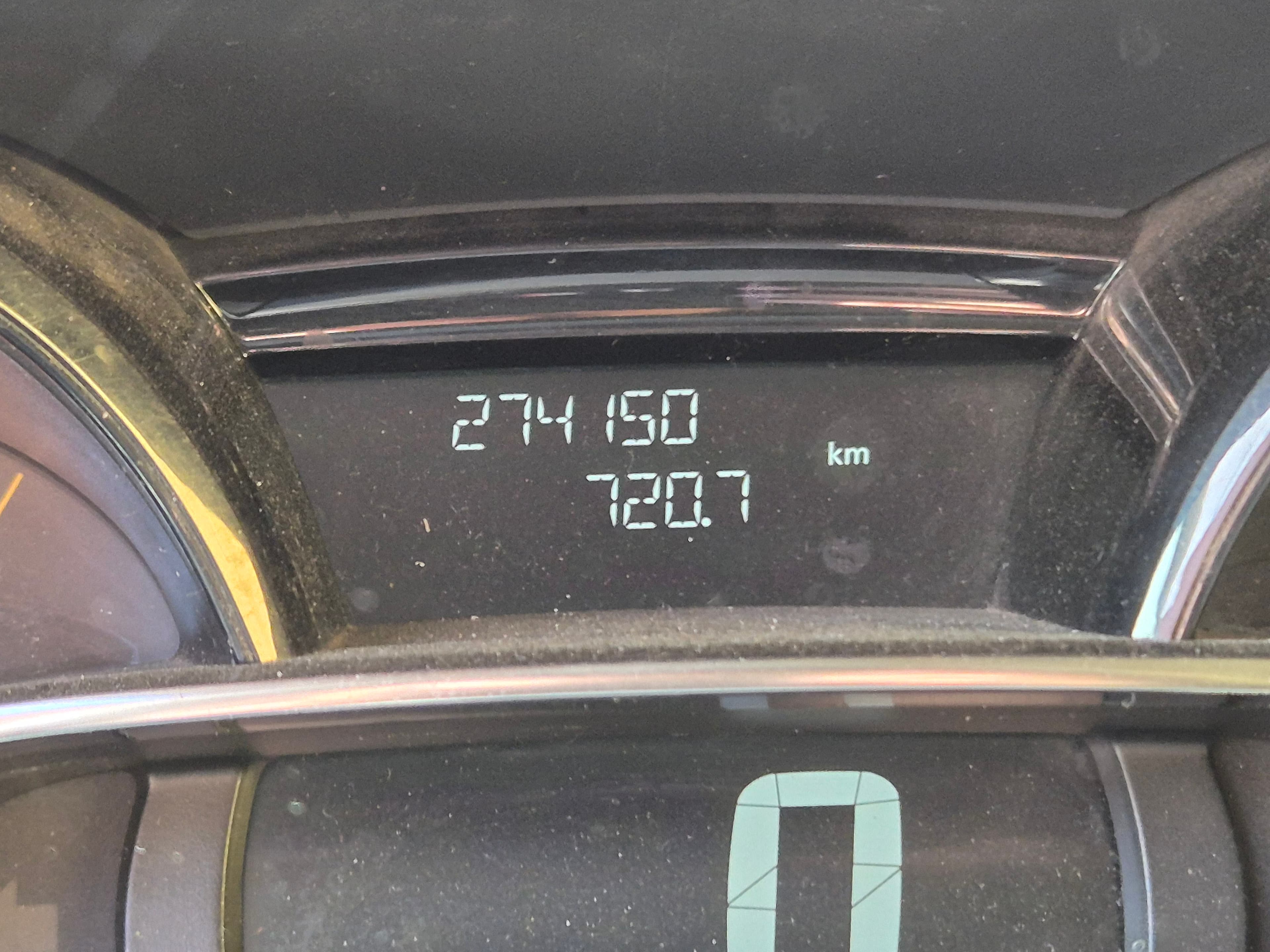 Renault Clio · Ano 2016 — imagem 36