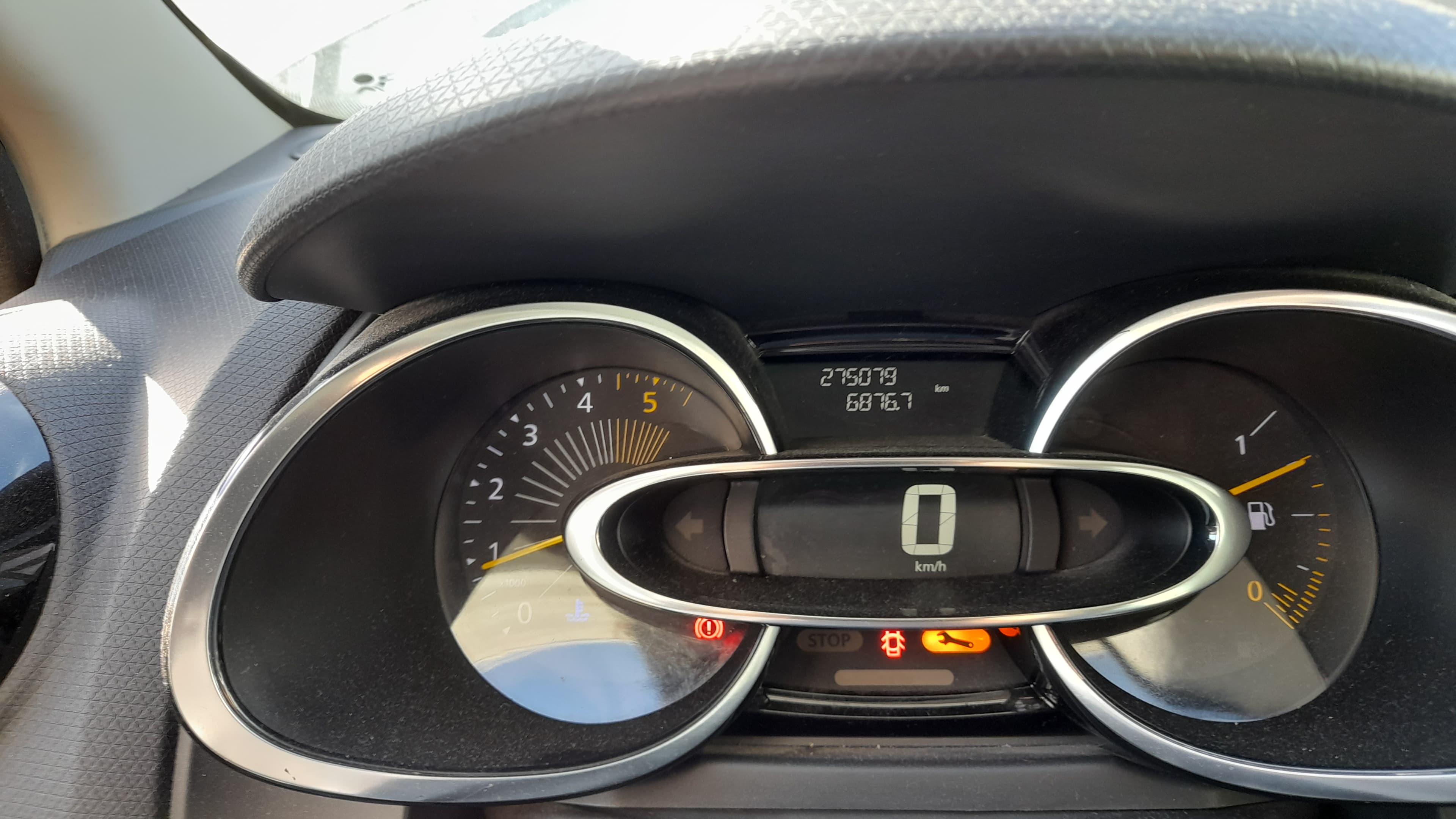 Renault Clio Dynamique S 1.5 DCi · Ano 2015 — imagen 18
