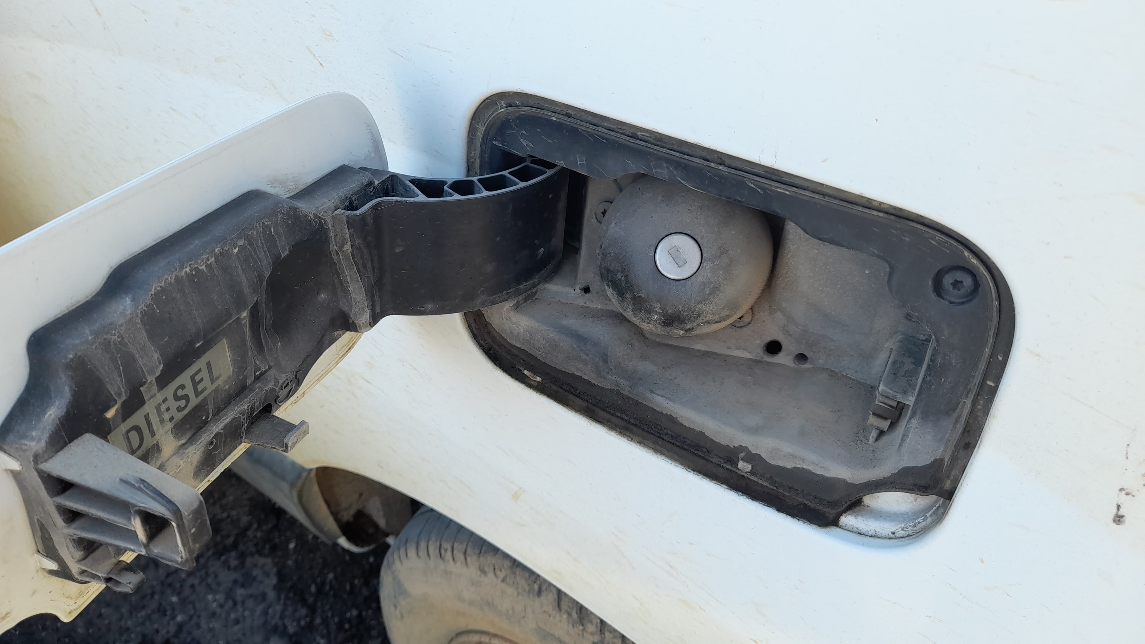 Renault Kangoo Maxi Business 1.5 DCi · Ano 2015 — image 8