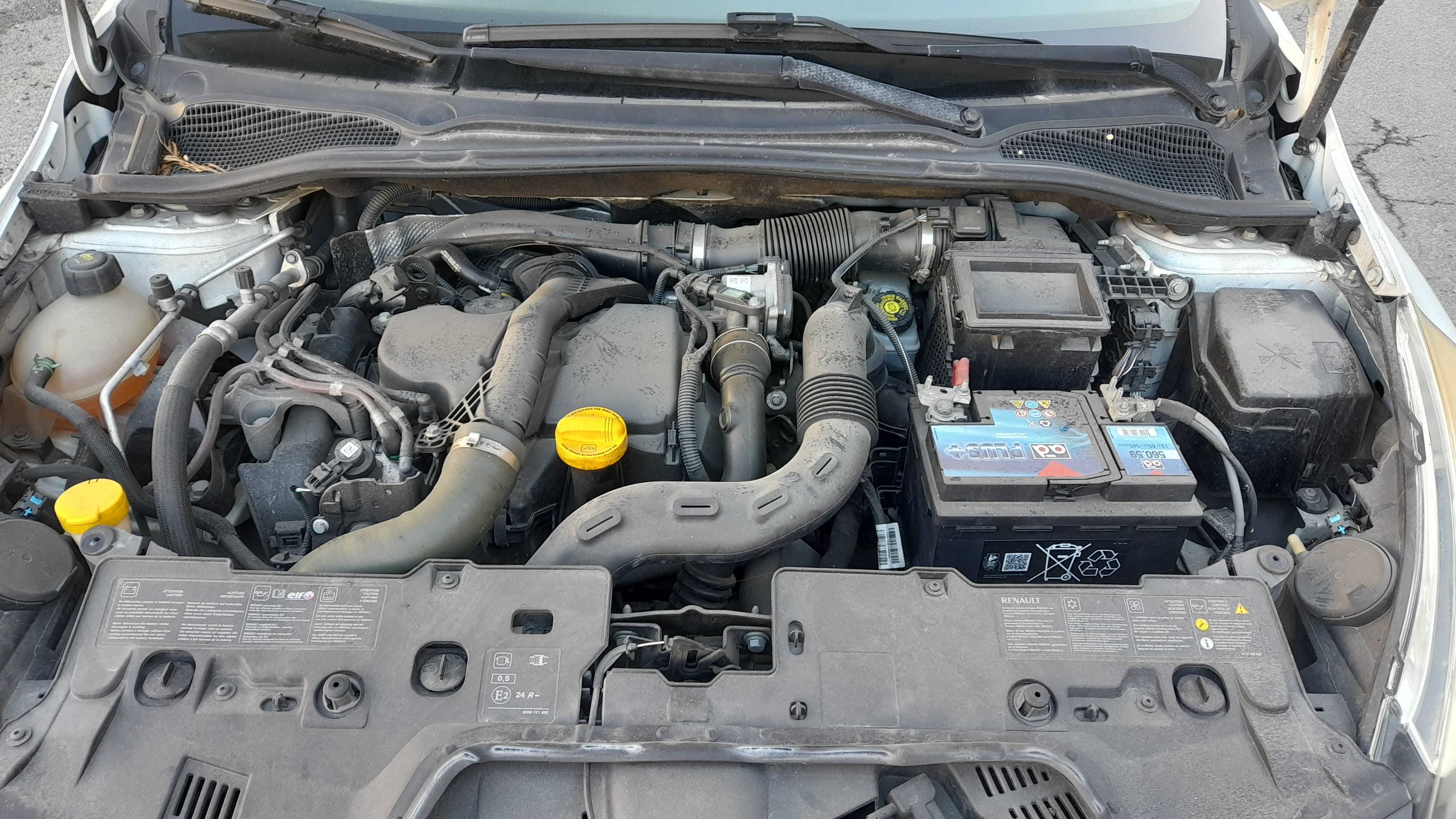 Renault Clio Societé Van 1.5 DCi · Ano 2015 — image 11
