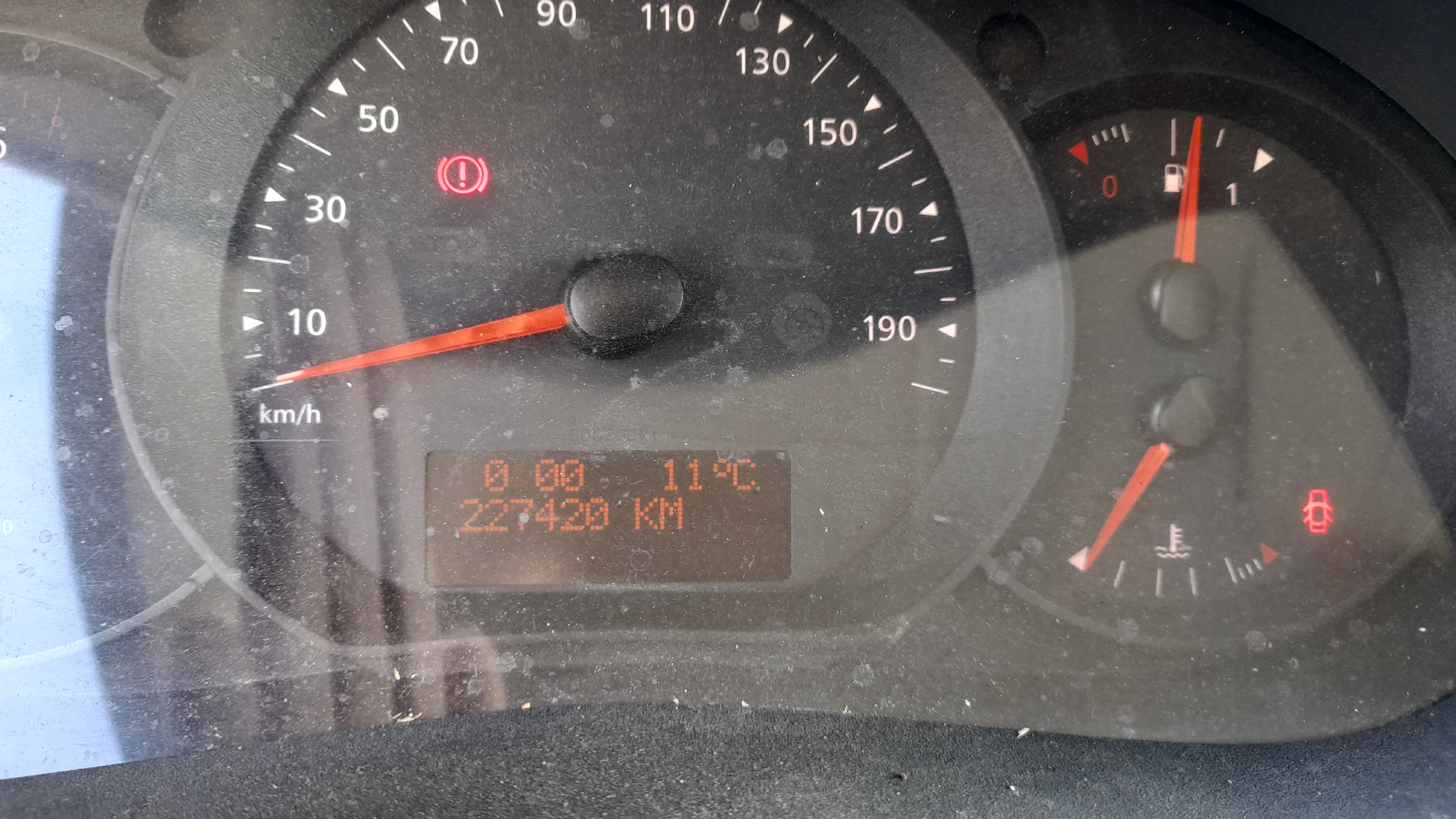 Renault Kangoo Maxi Business 1.5 DCi · Ano 2015 — imagem 15