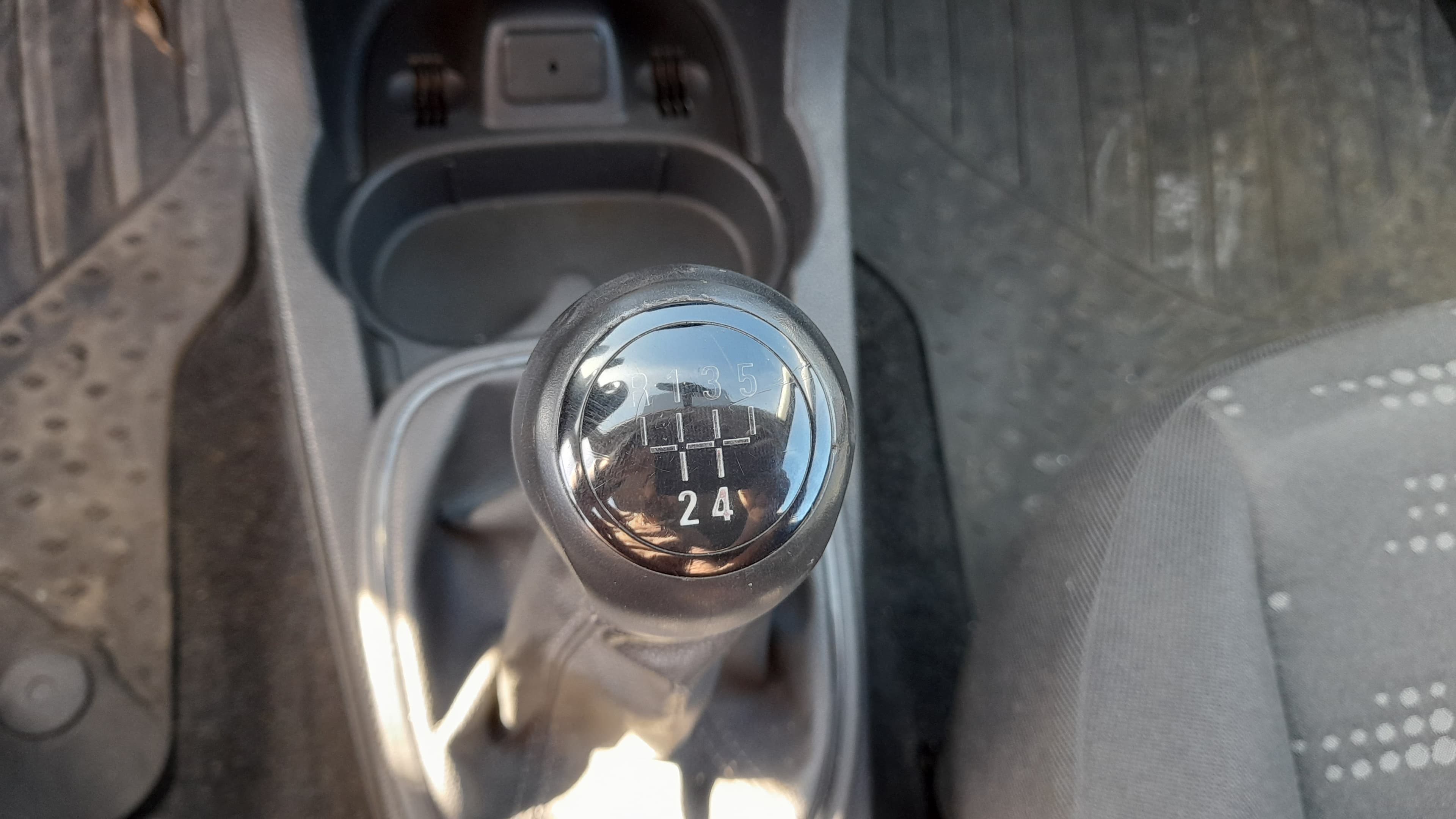 Opel Corsa Van 1.3 CDTi · Année 2014 — image 15