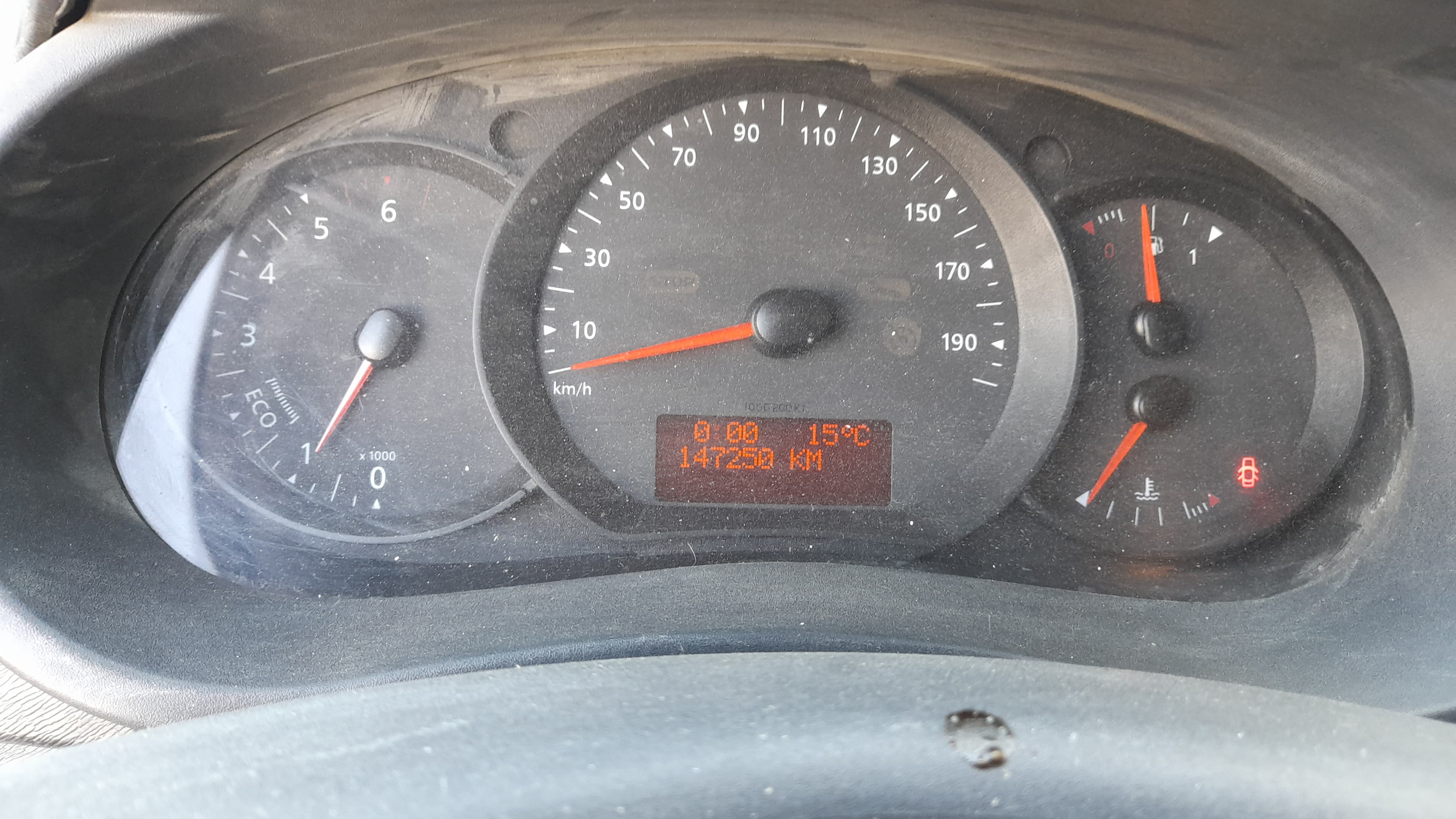 Renault Kangoo Maxi Business 1.5 DCi · Ano 2016 — imagem 14