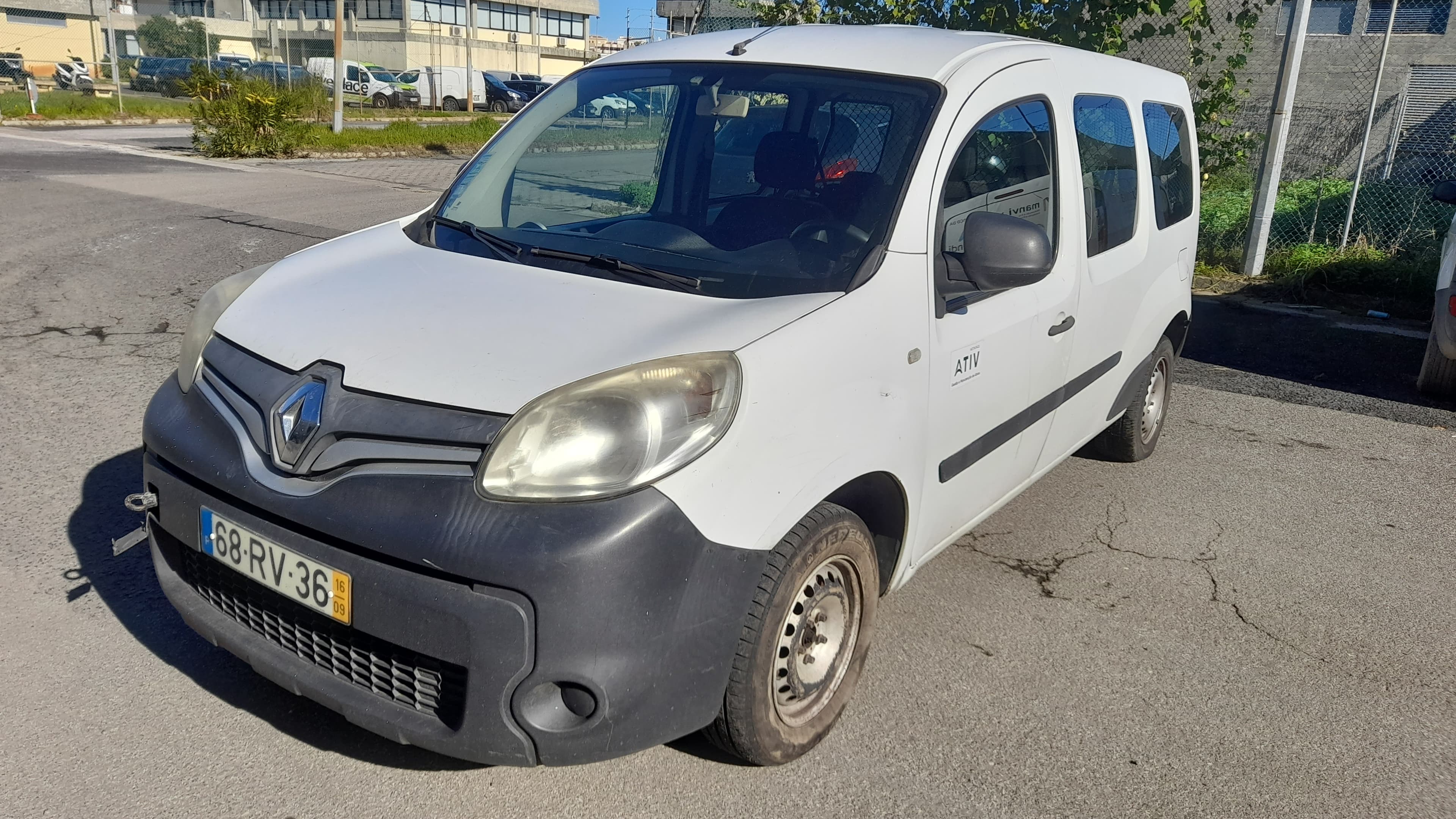 Renault Kangoo Maxi 1.5 · Ano 2016 — imagem 1