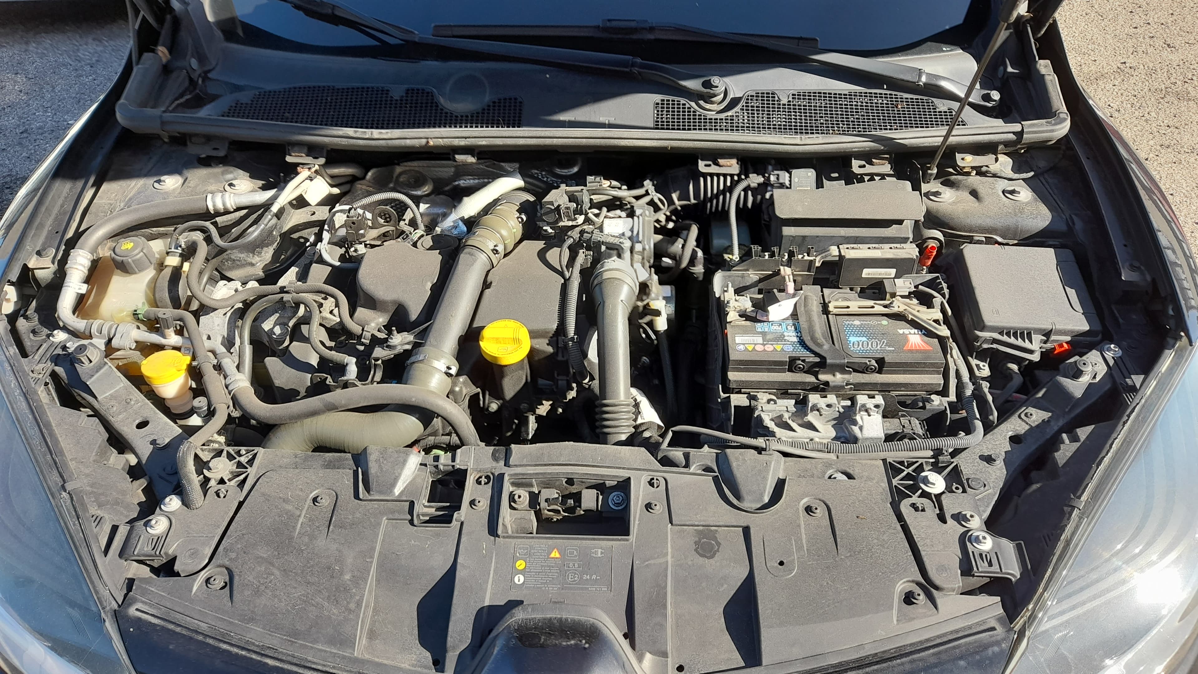 Renault Megane Sport Tourer 1.5 DCi · Ano 2015 — image 7