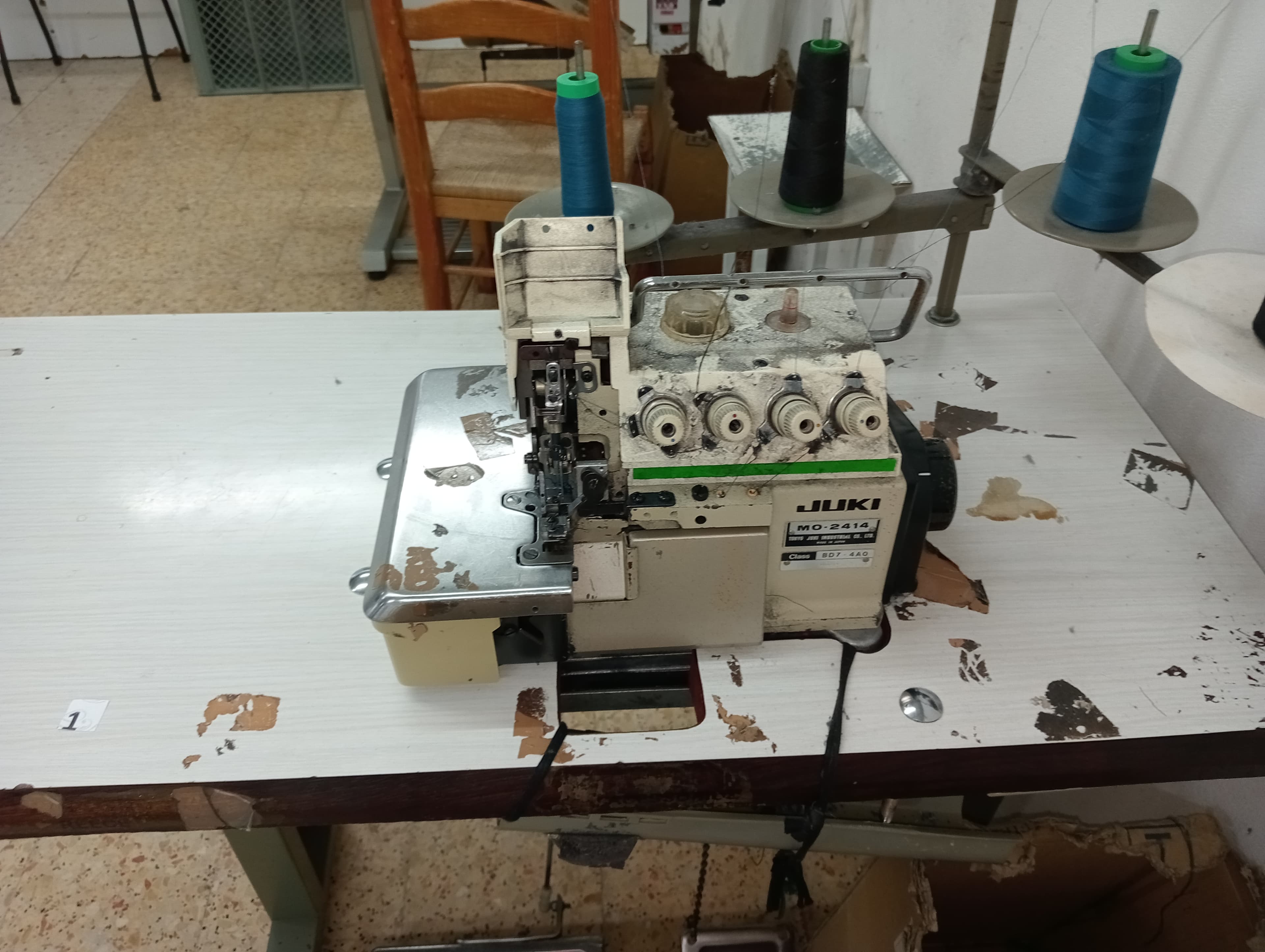 Máquina de Corte e Cose