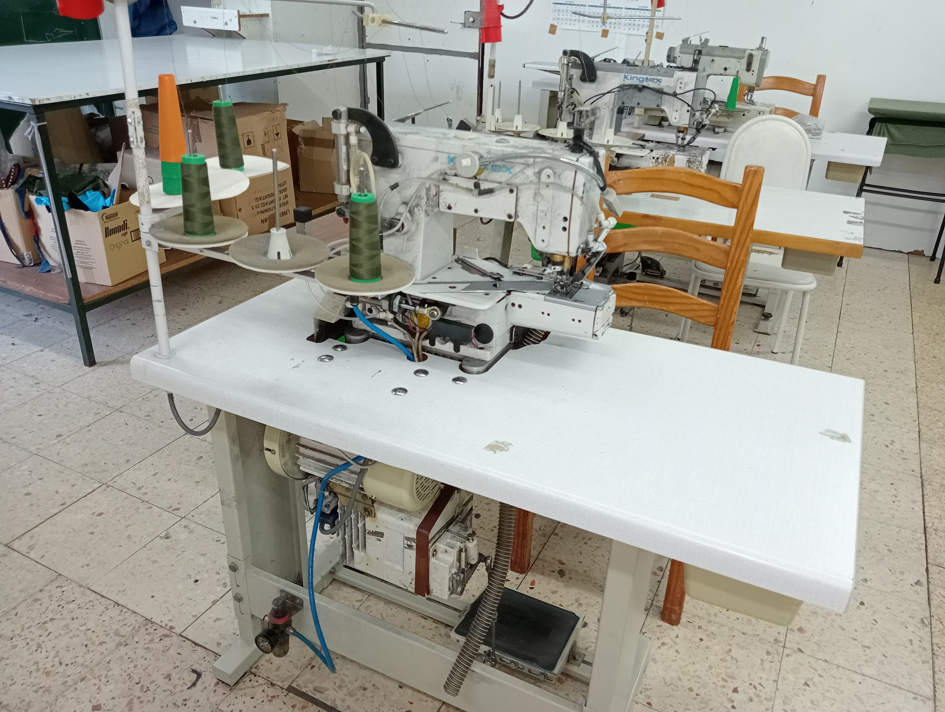 Machine à ourlet — image 3