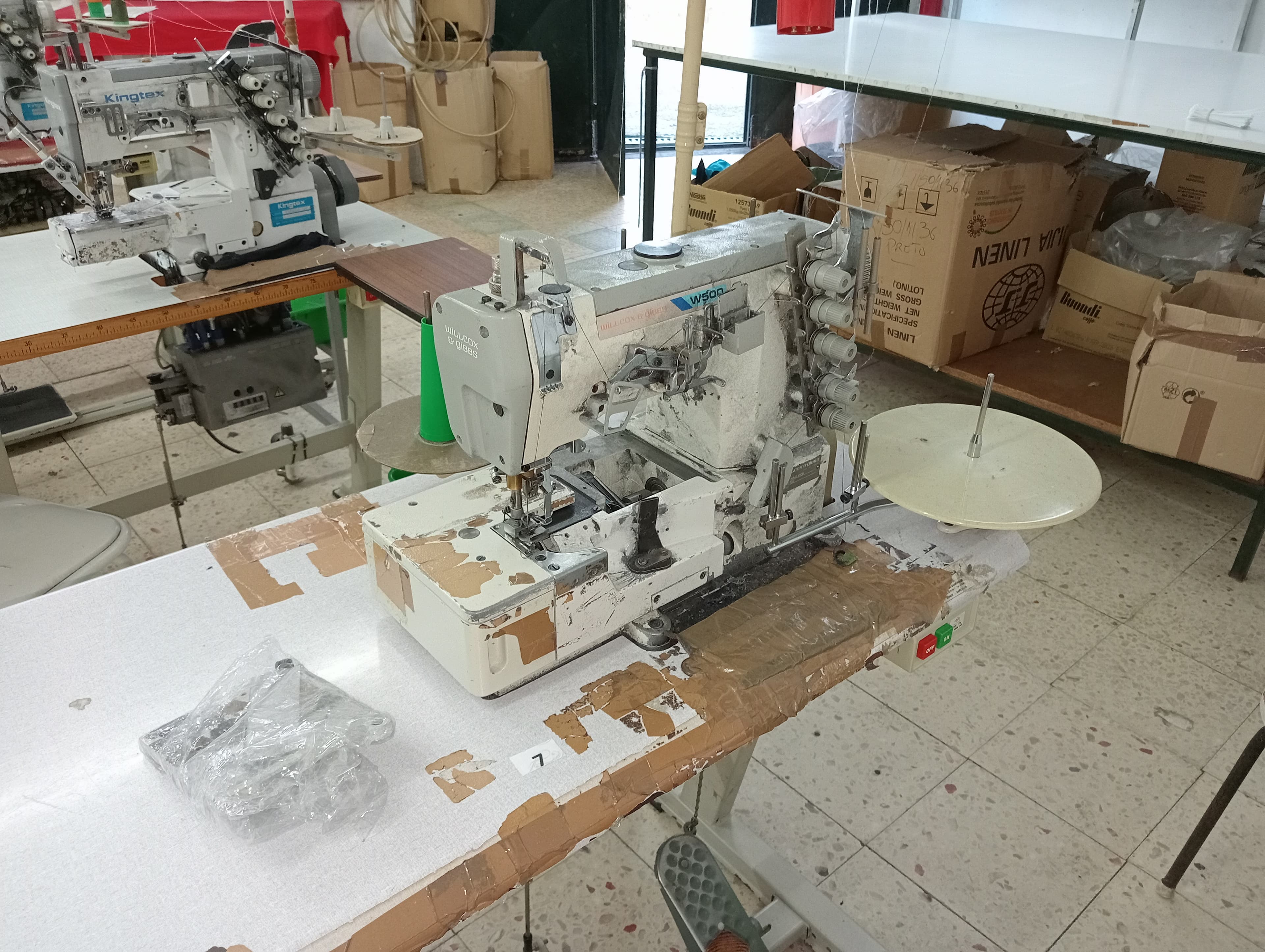 Machine à clore cloret — image 2