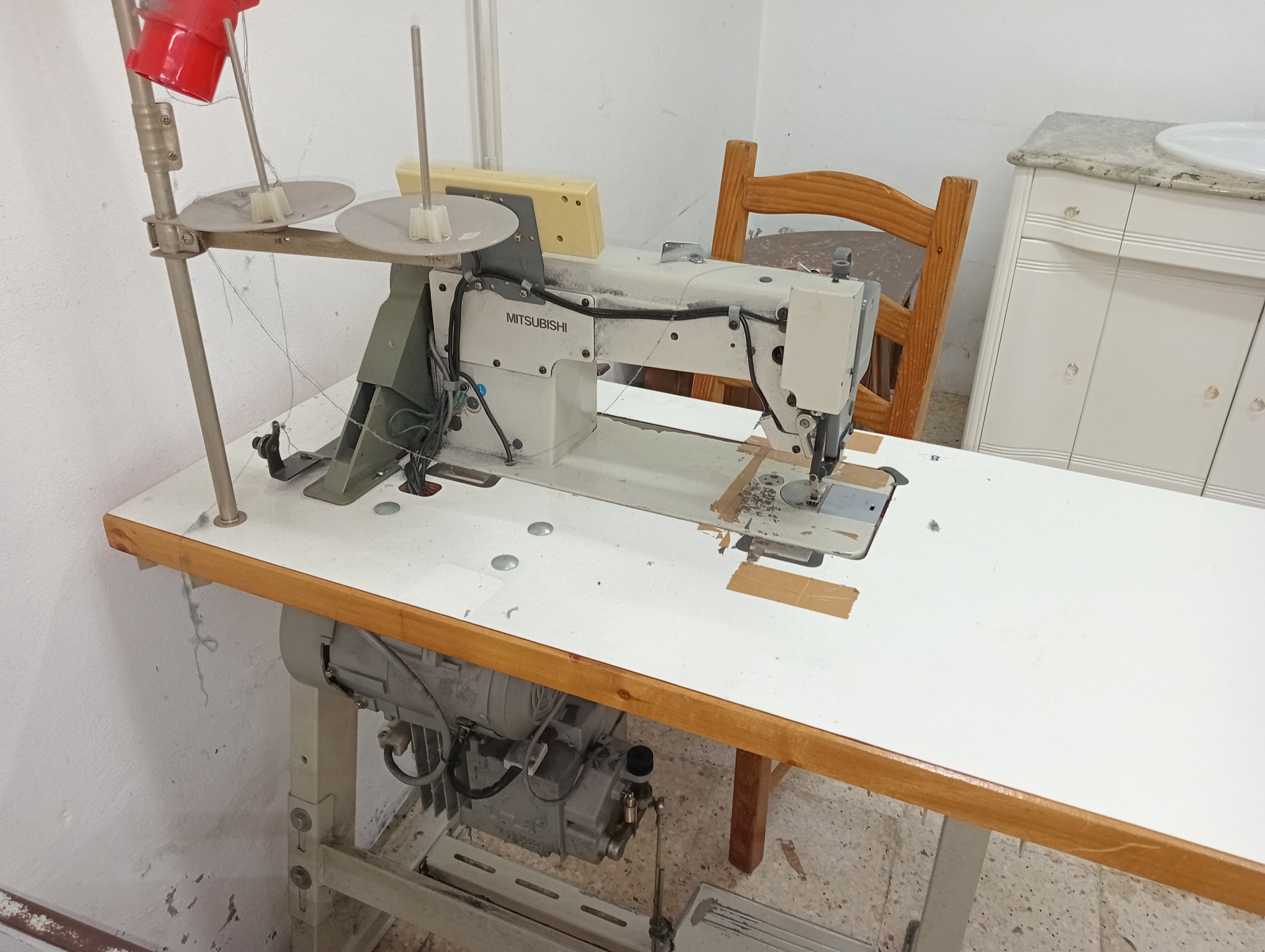 Straight Stitch Machine — image 3