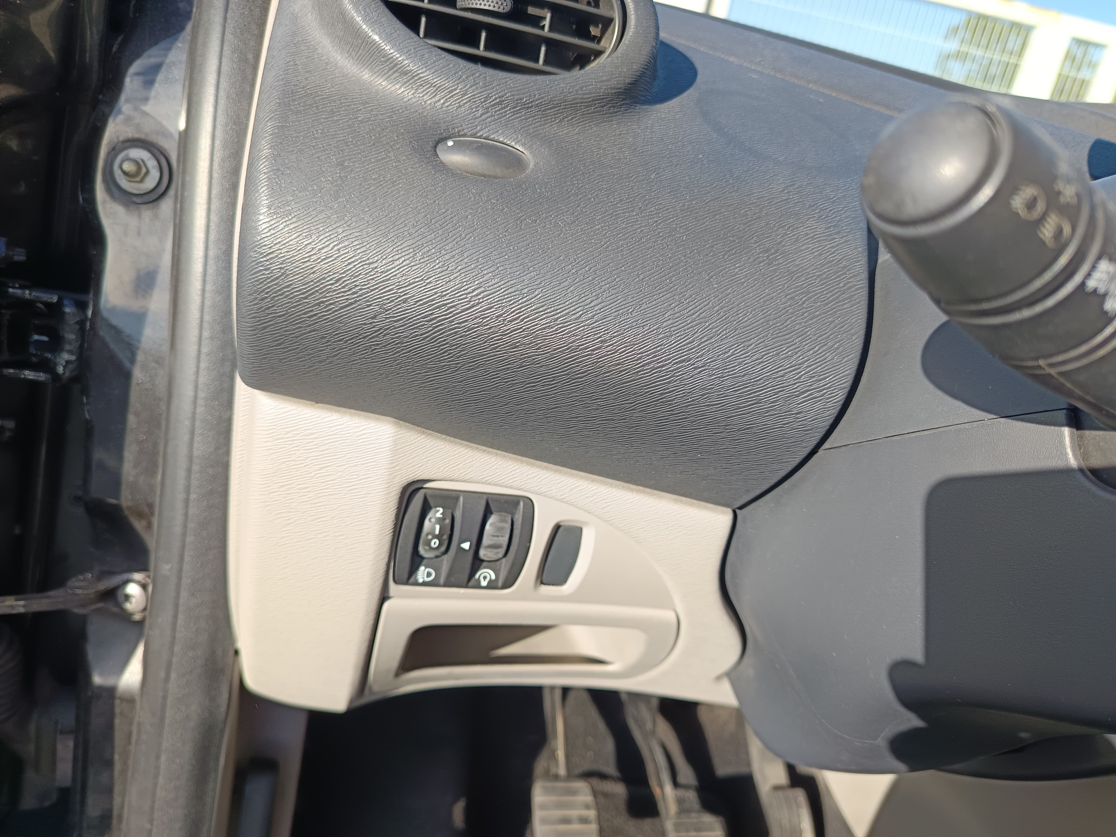 Renault Twingo · Ano 2008 — image 34
