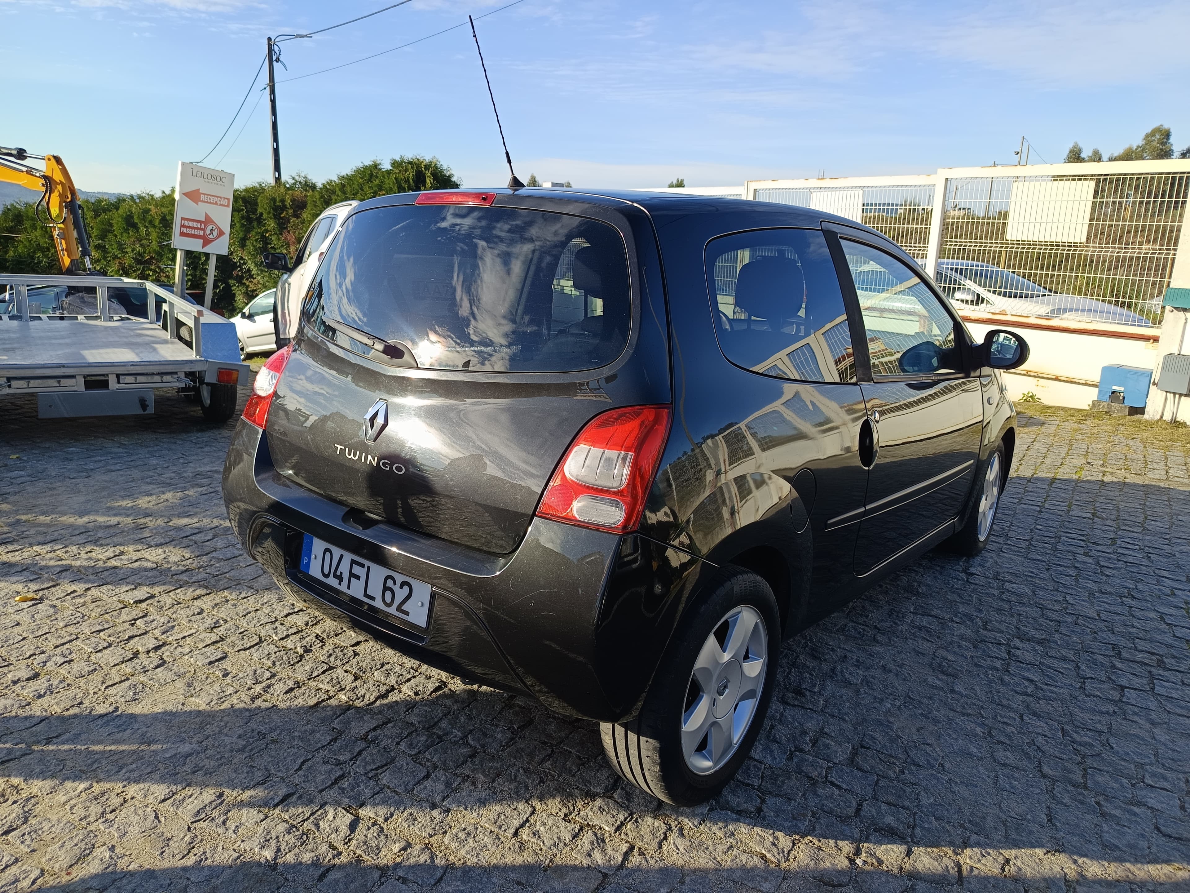 Renault Twingo · Ano 2008 — image 4