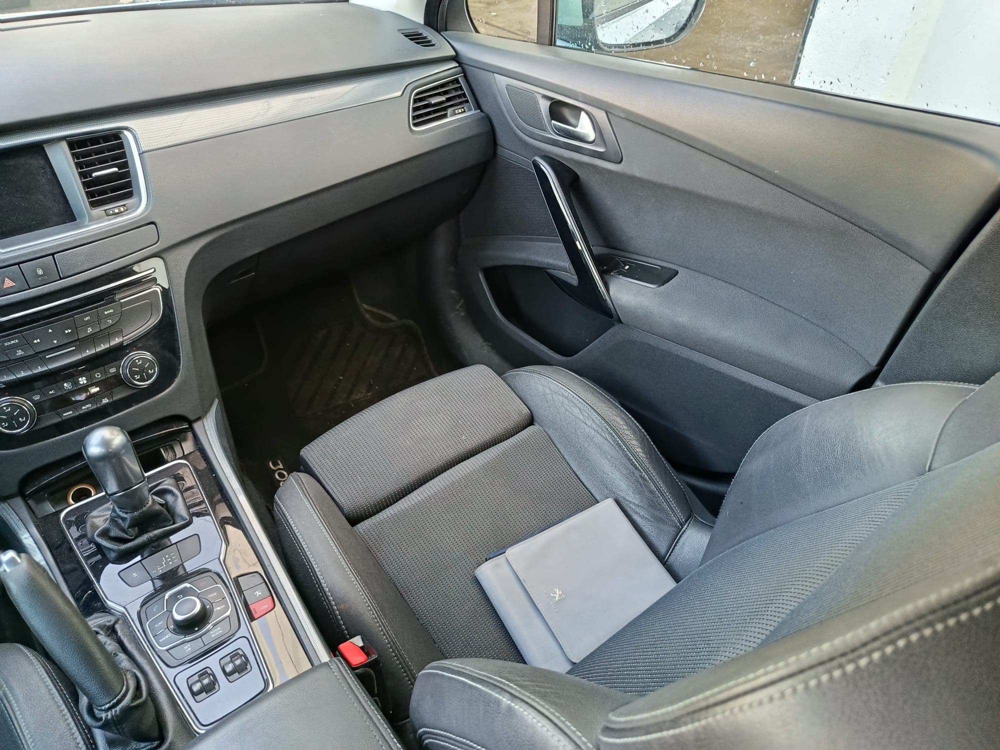 Peugeot 508 · Ano 2012 — image 17