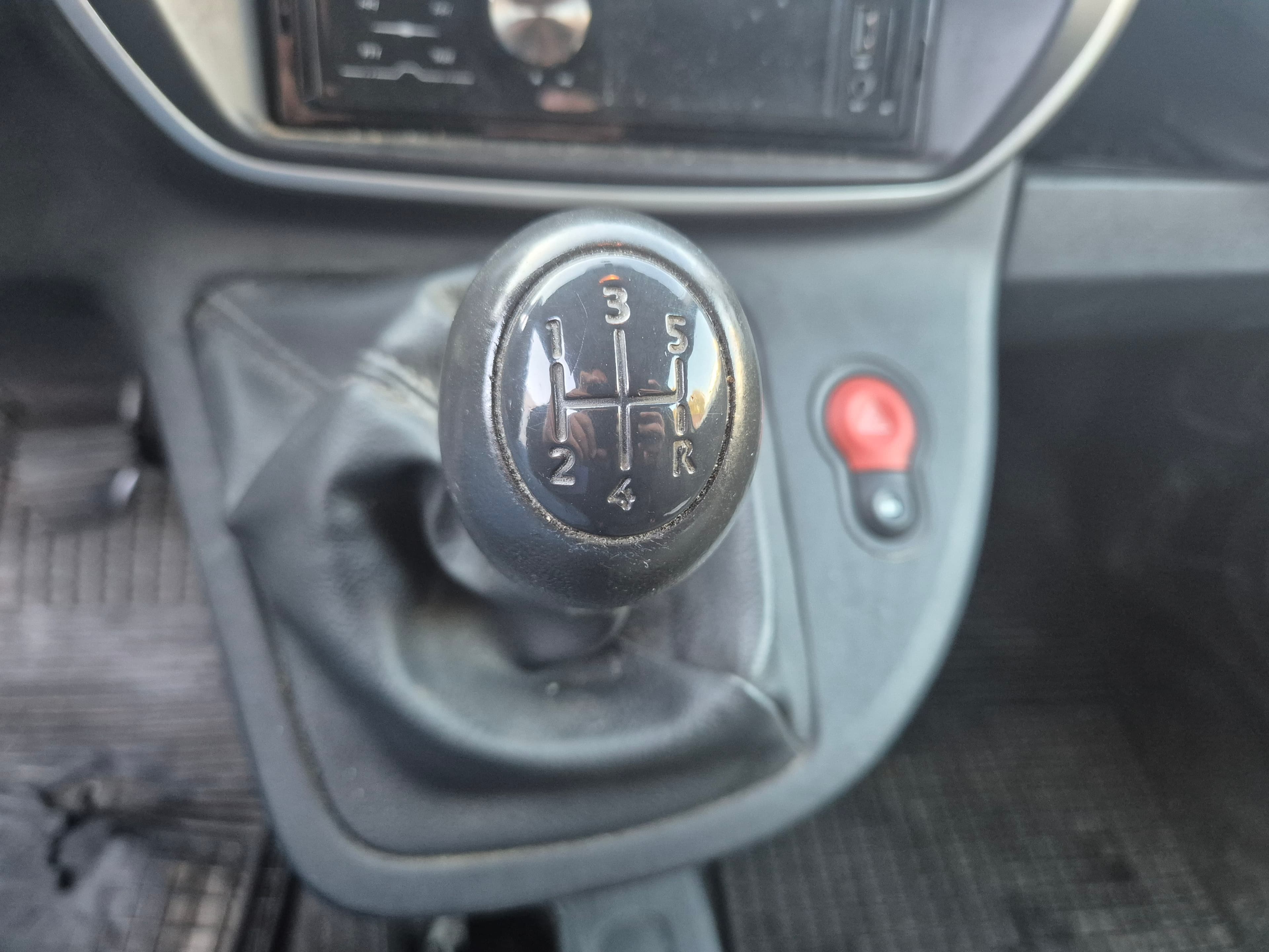 Renault Kangoo · Année 2016 — image 36