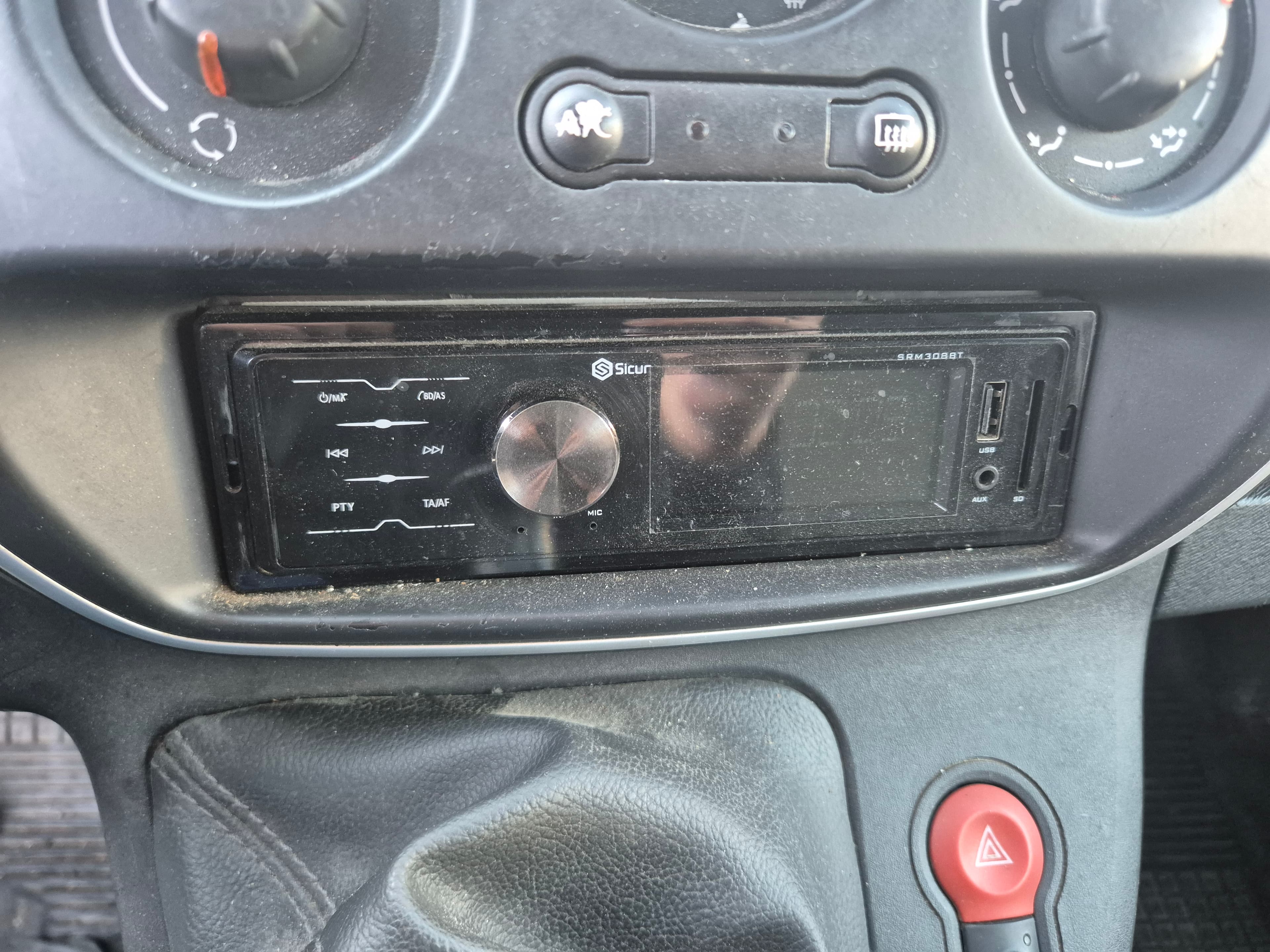 Renault Kangoo · Année 2016 — image 38