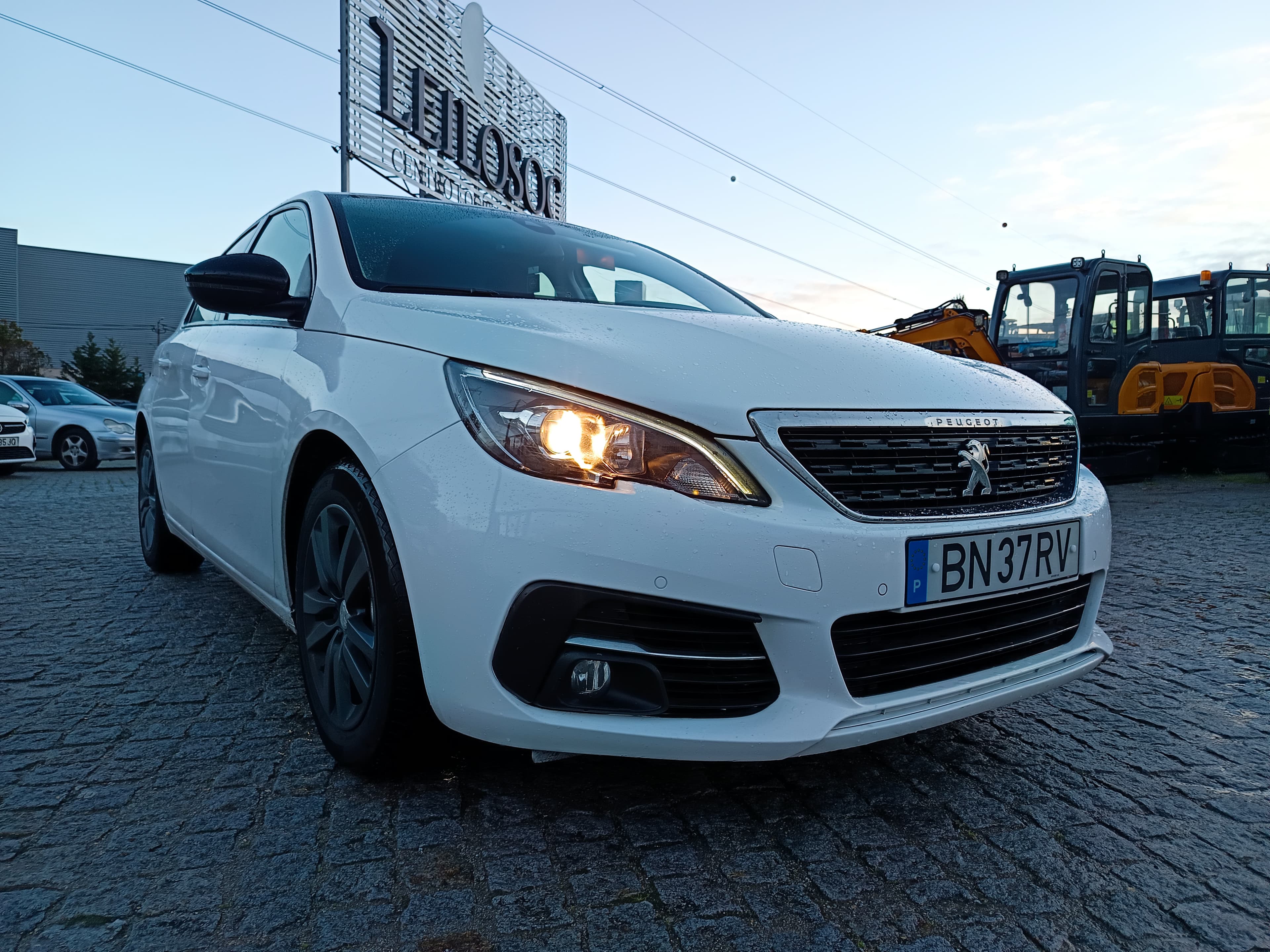 Peugeot 308 1.5 BlueHdi · Ano 2020 — imagem 10