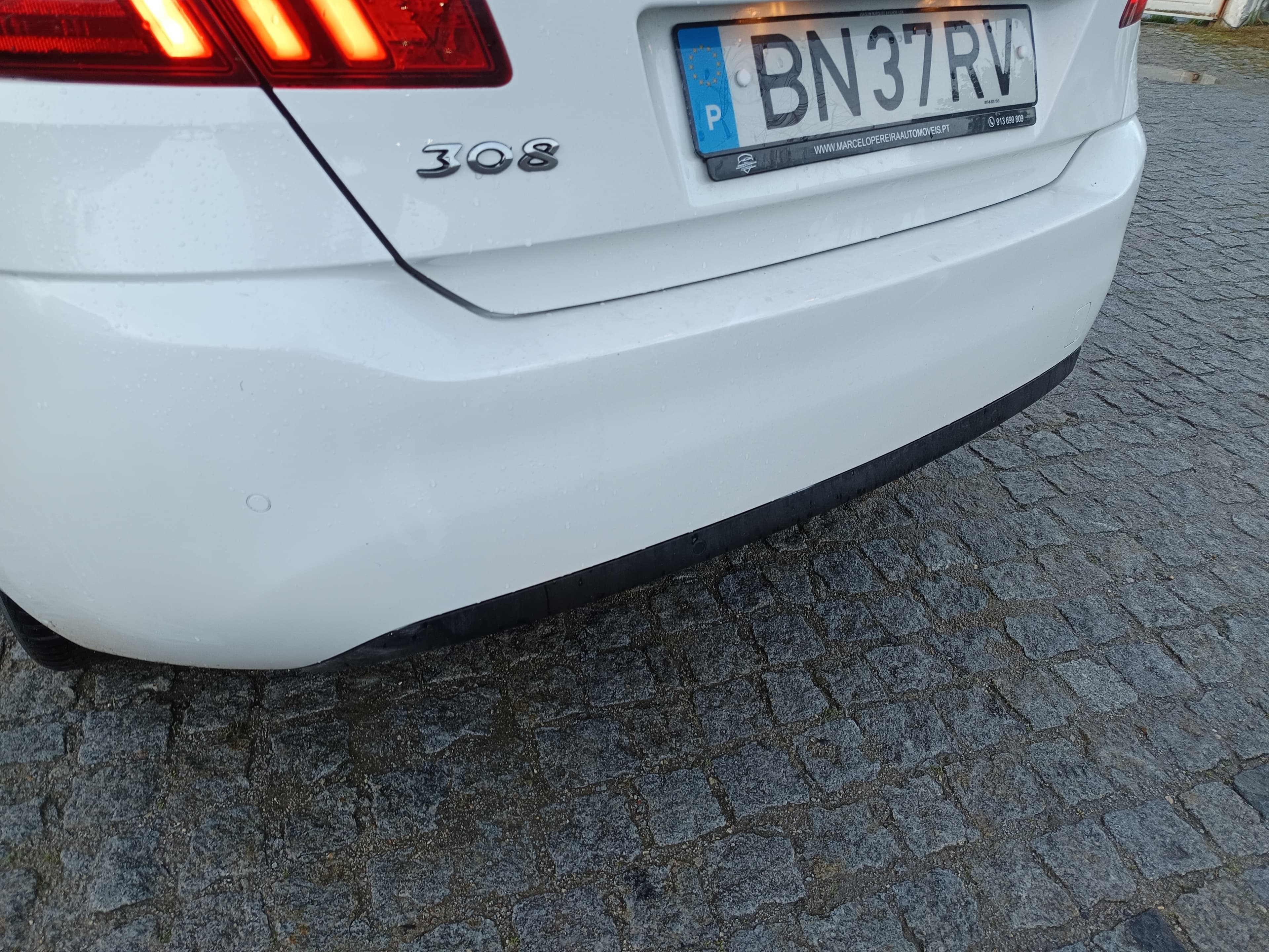 Peugeot 308 1.5 BlueHdi · Ano 2020 — imagem 12