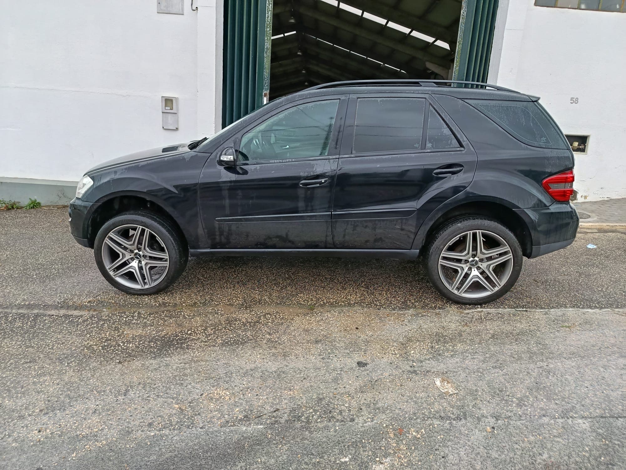 Mercedes-Benz ML 320 · Ano 2006 — imagem 8