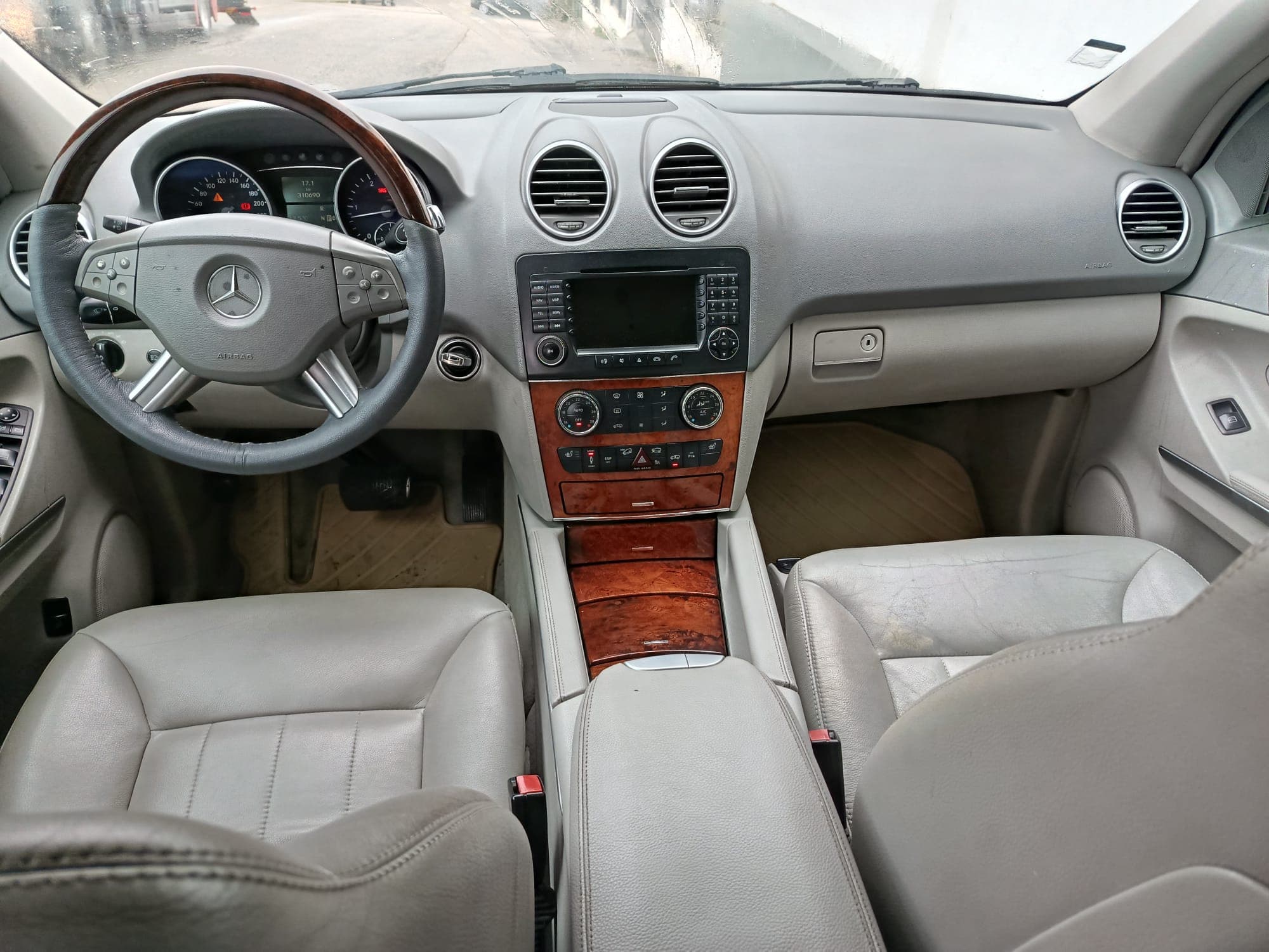 Mercedes-Benz ML 320 · Ano 2006 — imagem 17