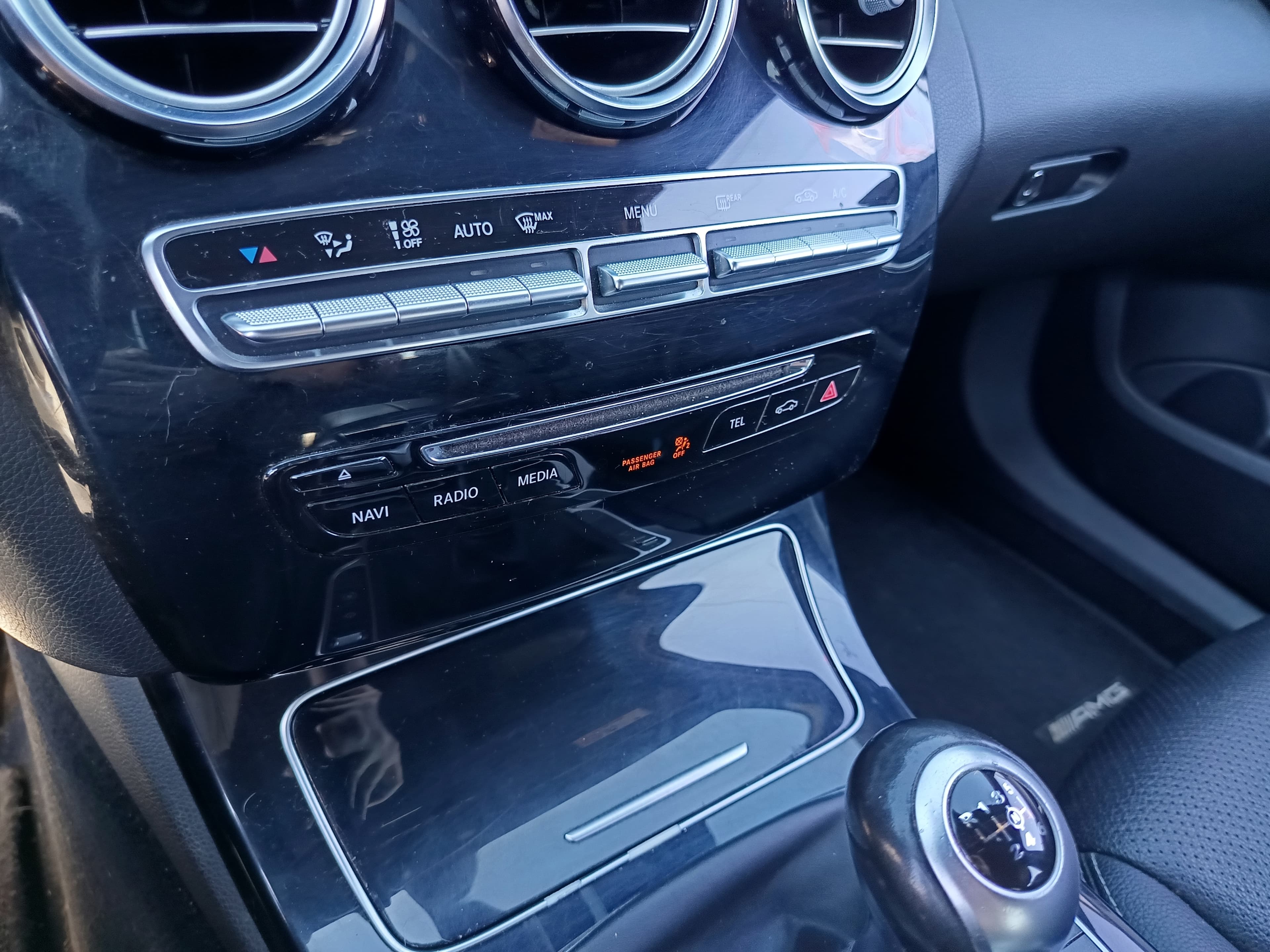Mercedes-Benz C180 · Ano 2017 — imagen 39