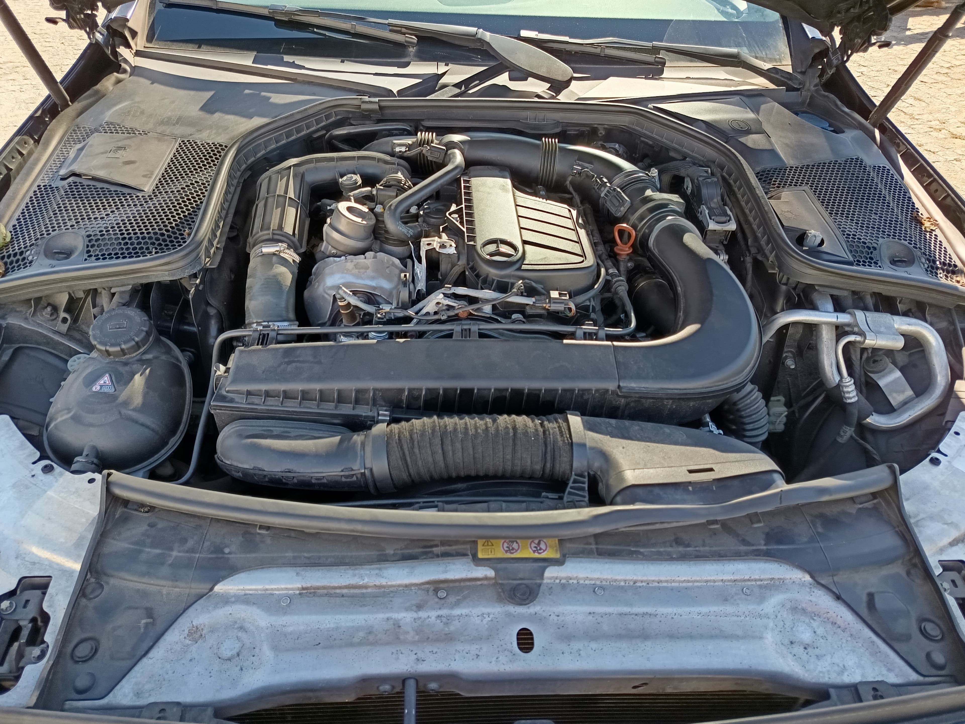 Mercedes-Benz C180 · Ano 2017 — imagen 16
