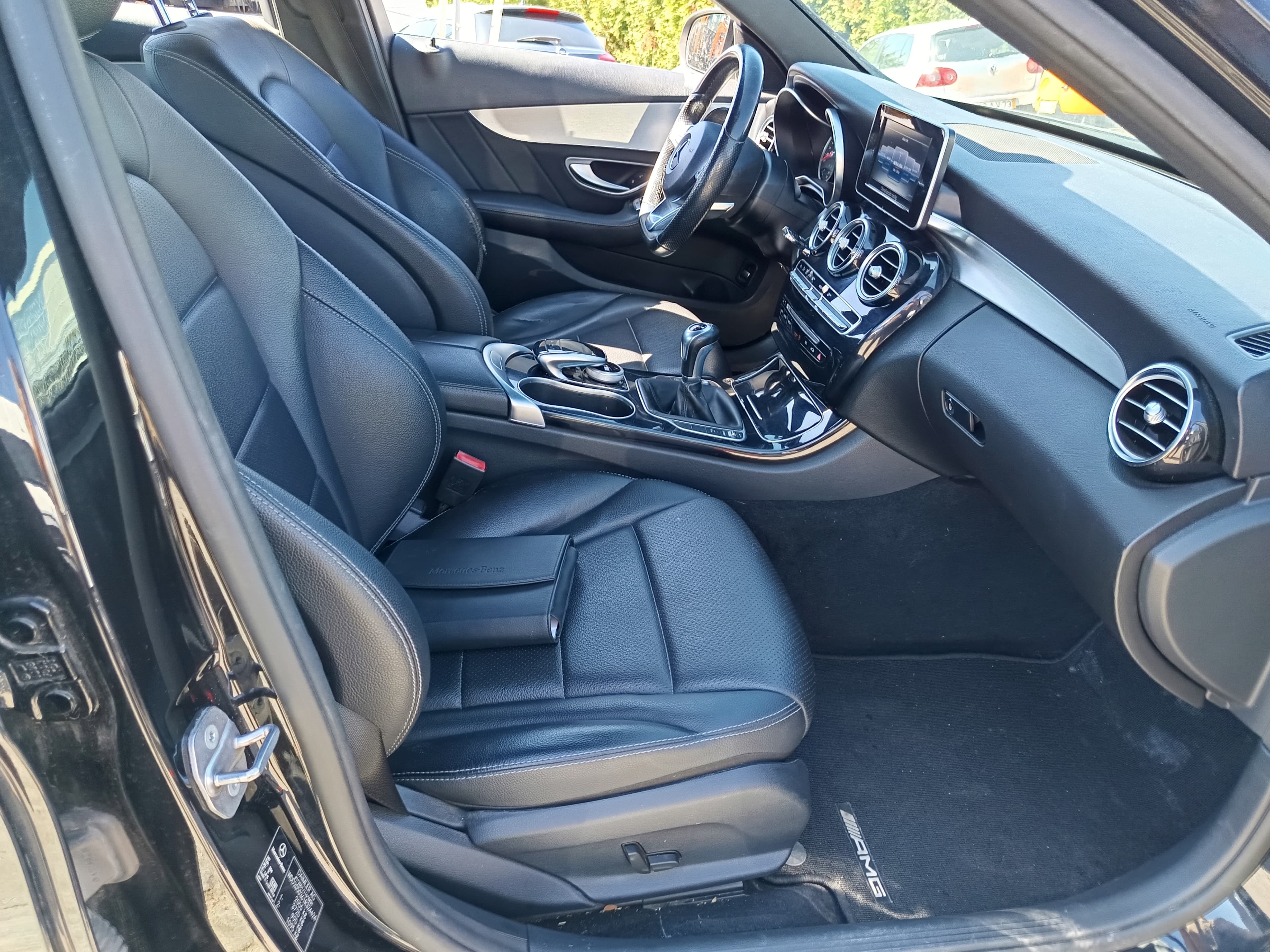 Mercedes-Benz C180 · Ano 2017 — imagen 26