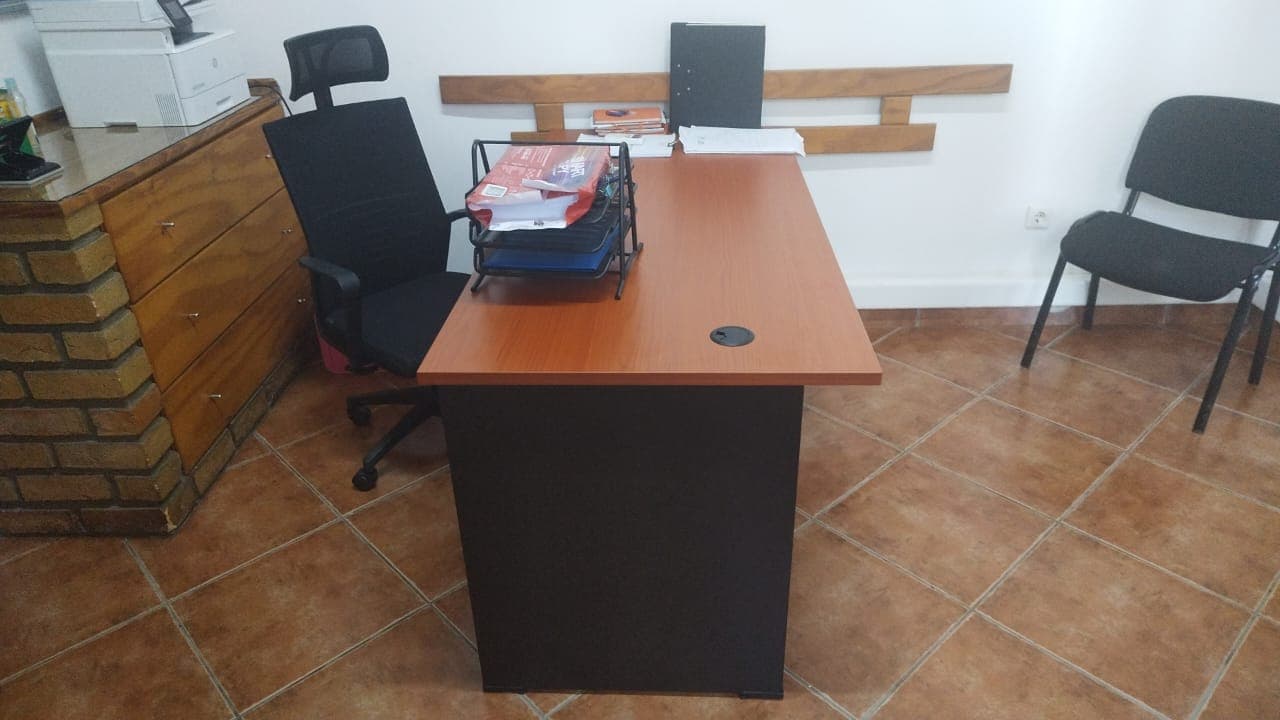 Office Furniture — image 3
