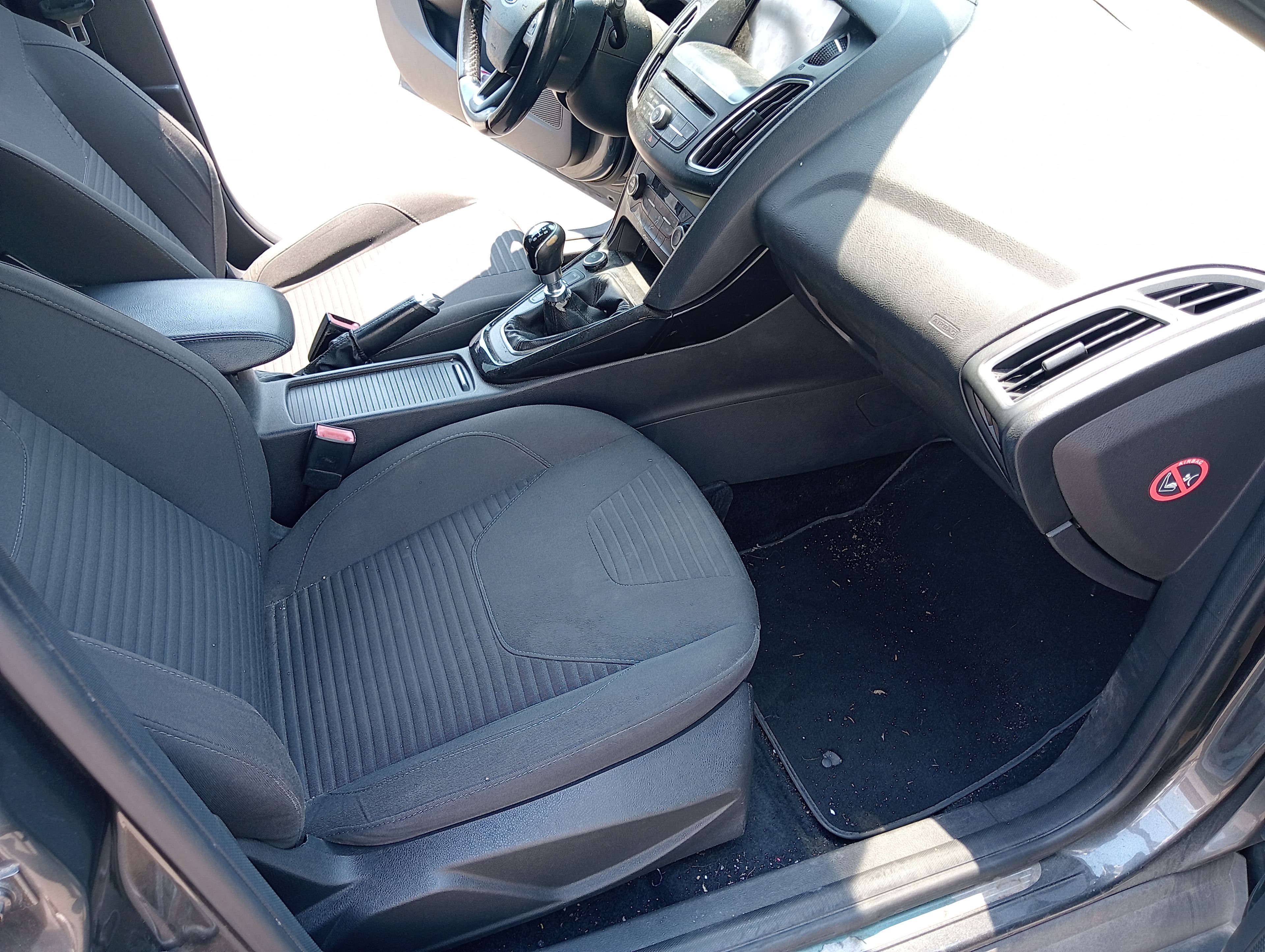 Ford Focus · Año 2015 — imagen 9
