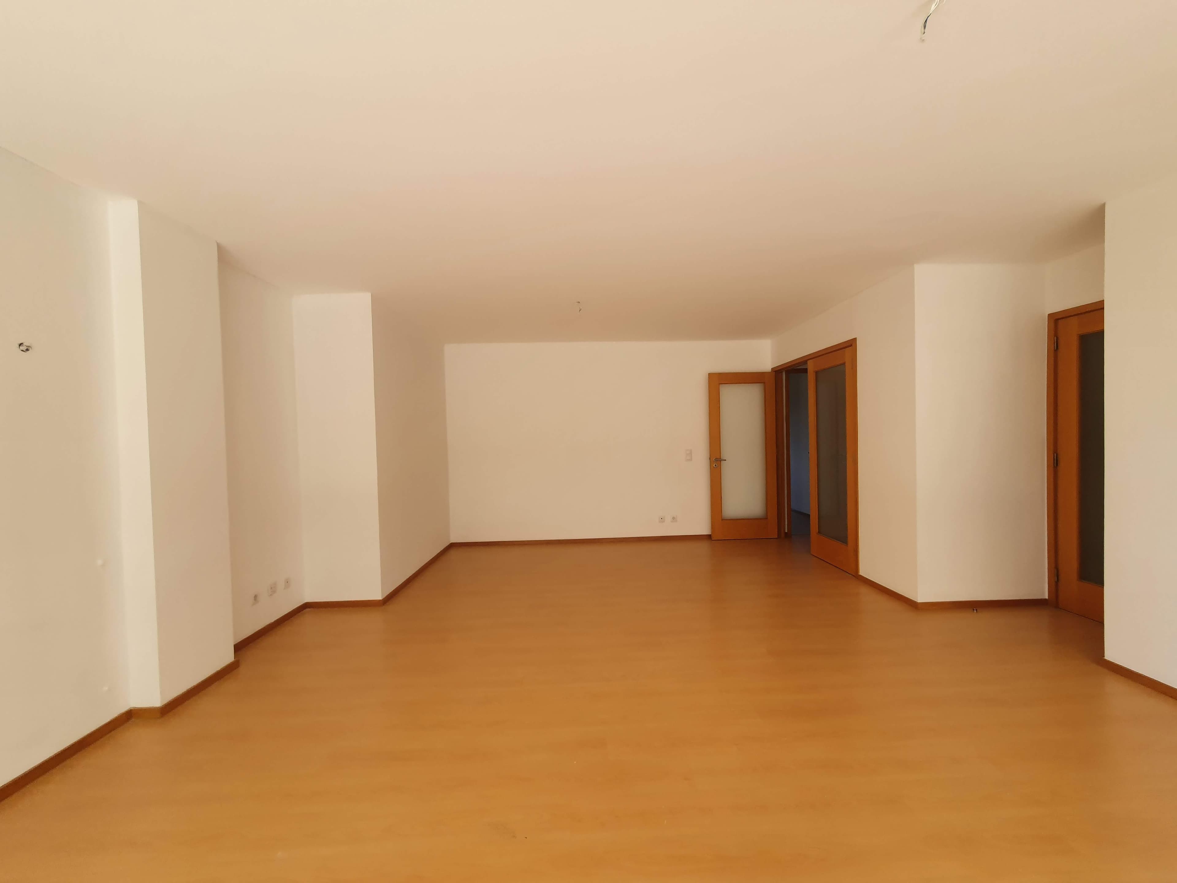 Apartamento T3 · Moreira, Maia — image 4