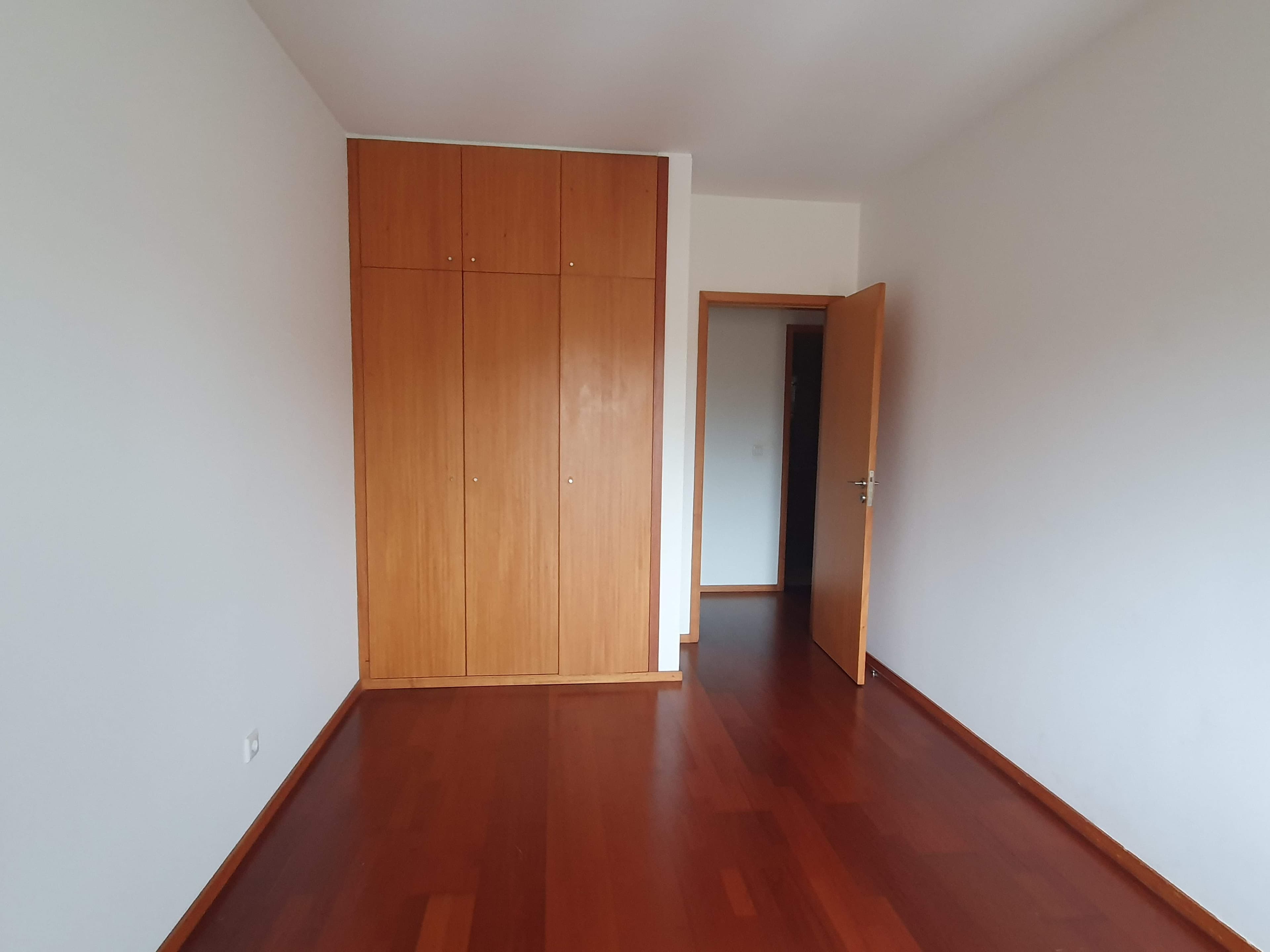 Apartamento T3 · Oliveira do Douro, Vila Nova de Gaia — imagen 12