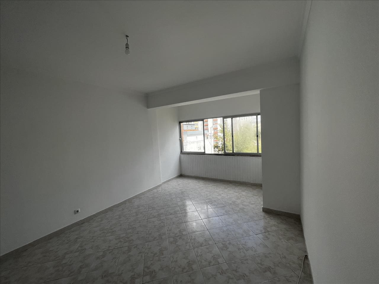 T3 Apartment · Rio de Mouro, Sintra — image 7