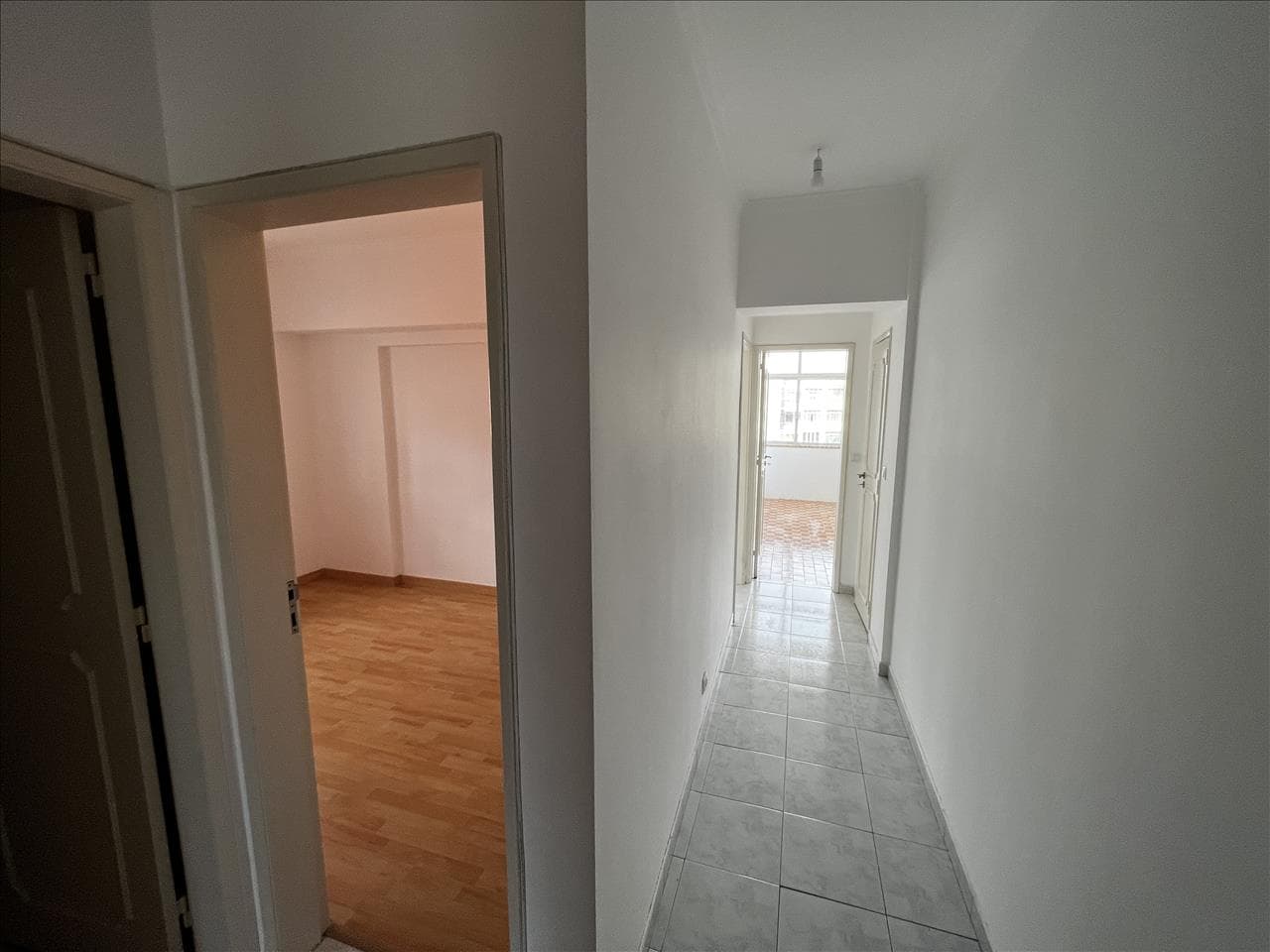 T3 Apartment · Rio de Mouro, Sintra — image 5