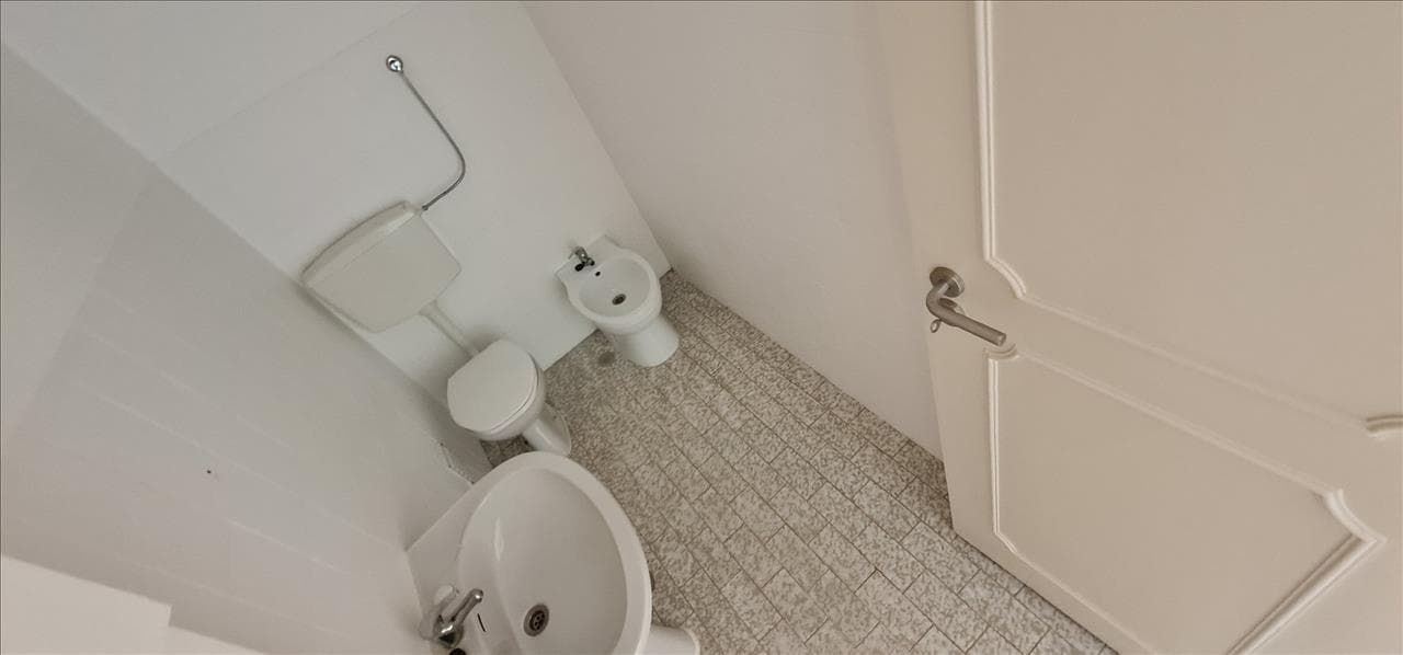 T3 Apartment · Rio de Mouro, Sintra — image 16
