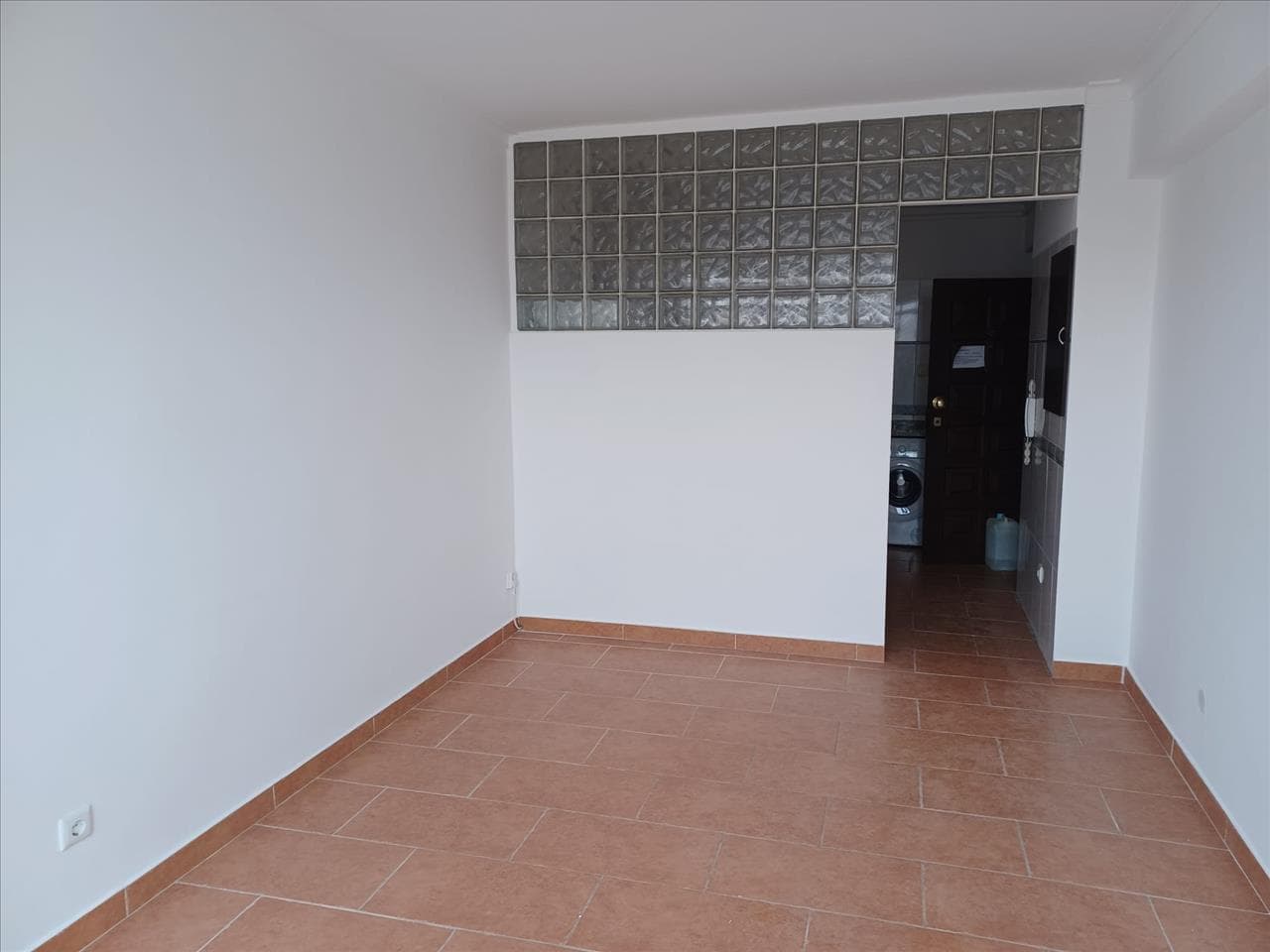 Apartamento T0 · Barreiro, Setúbal — imagem 9