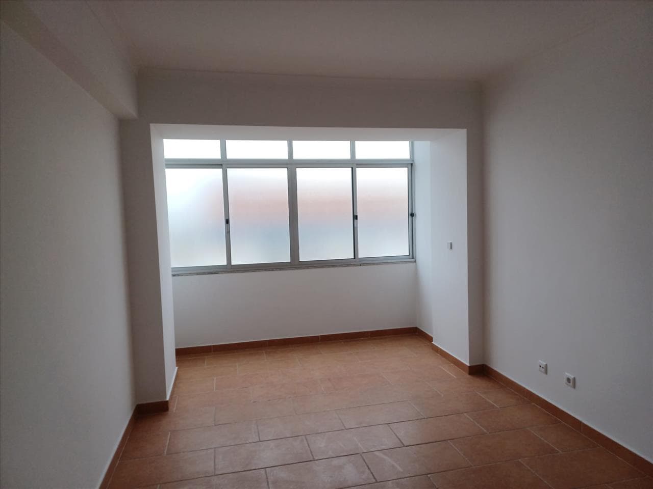 Apartamento T0 · Barreiro, Setúbal — imagem 11
