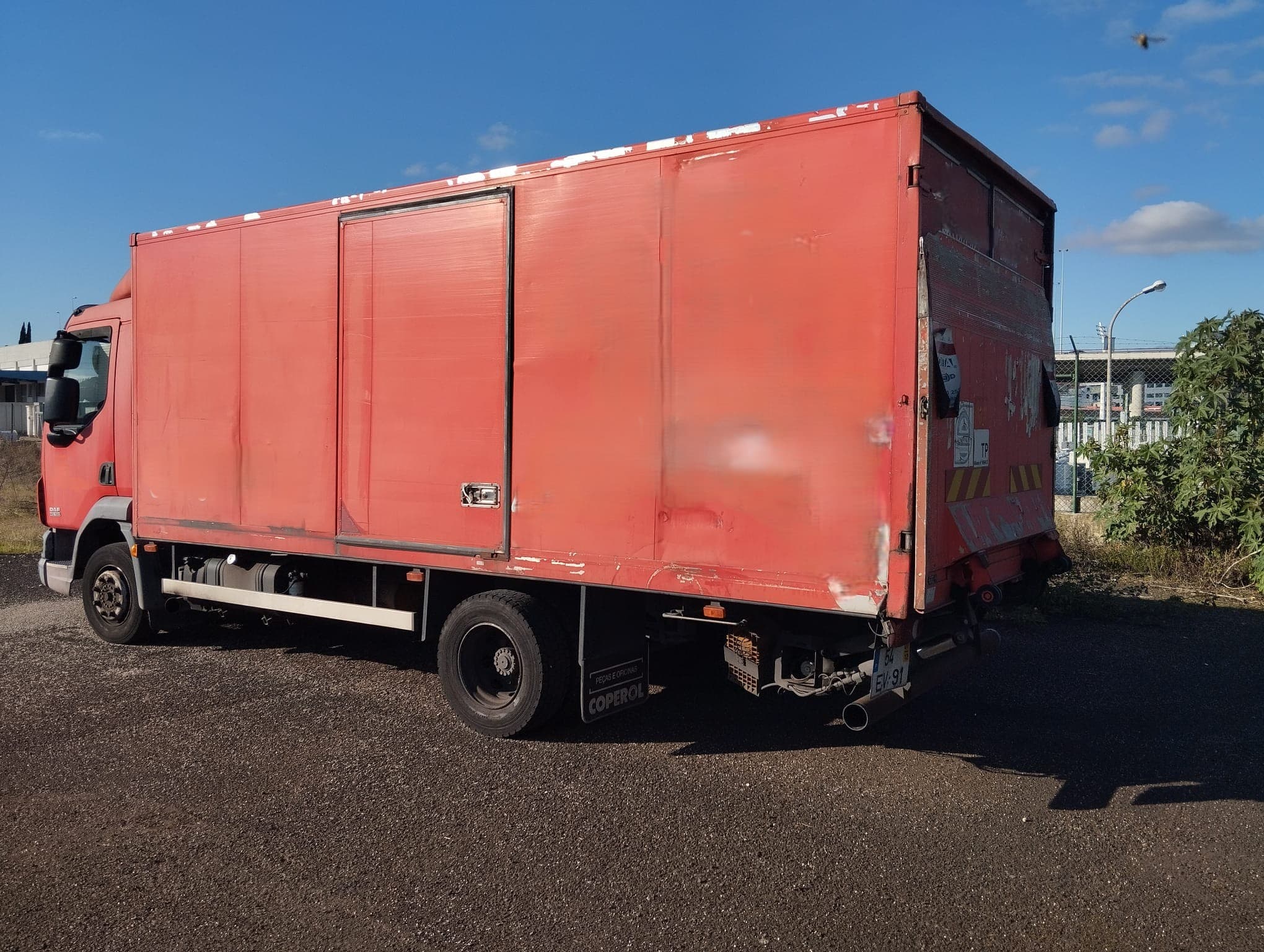 DAF 45.180 · Ano 2007 — imagem 6