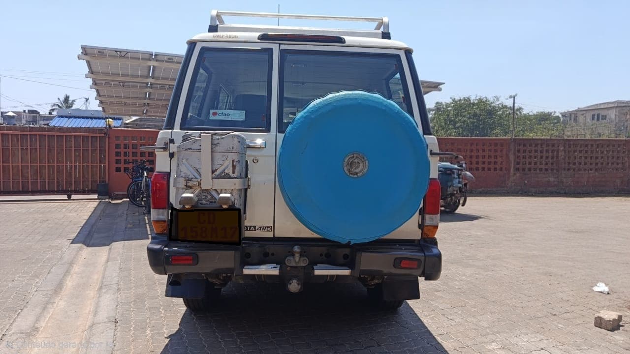 Toyota Land Cruiser — imagen 20