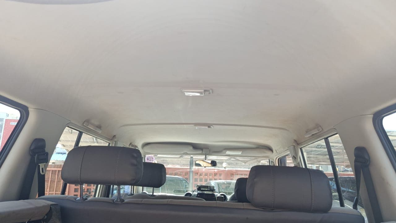 Toyota Land Cruiser — imagen 7