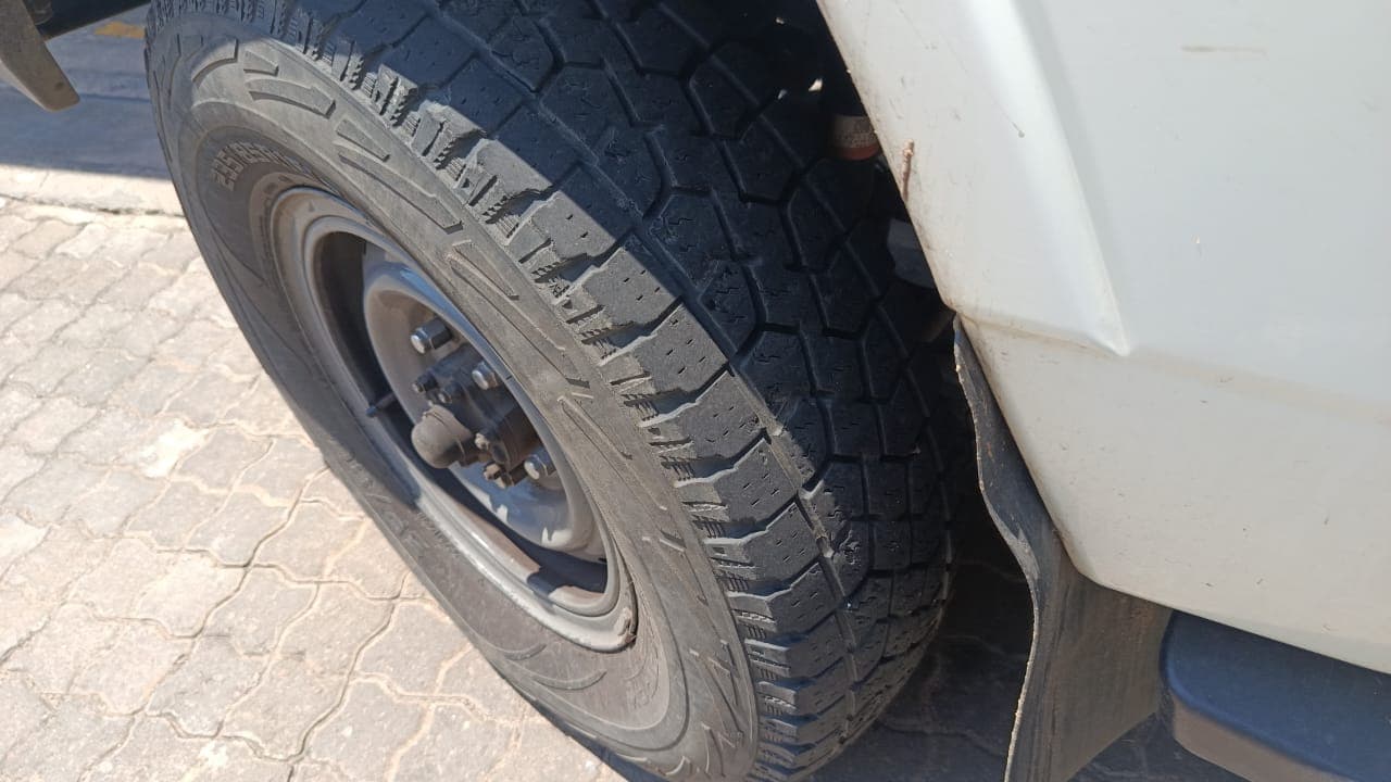 Toyota Land Cruiser — imagen 13