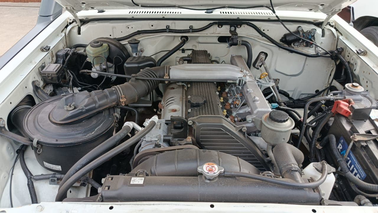 Toyota Land Cruiser — imagem 6