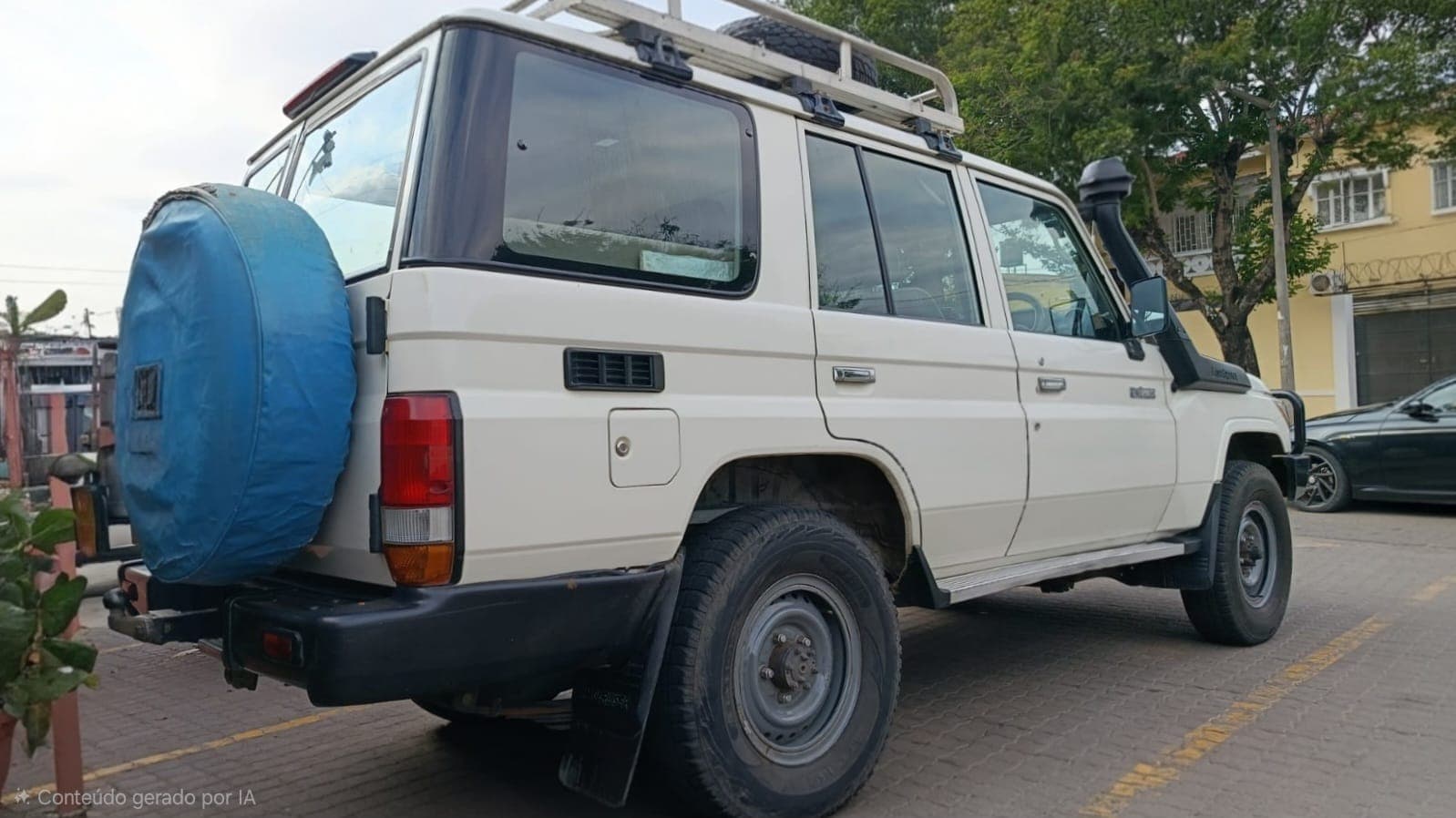 Toyota Land Cruiser — imagem 10