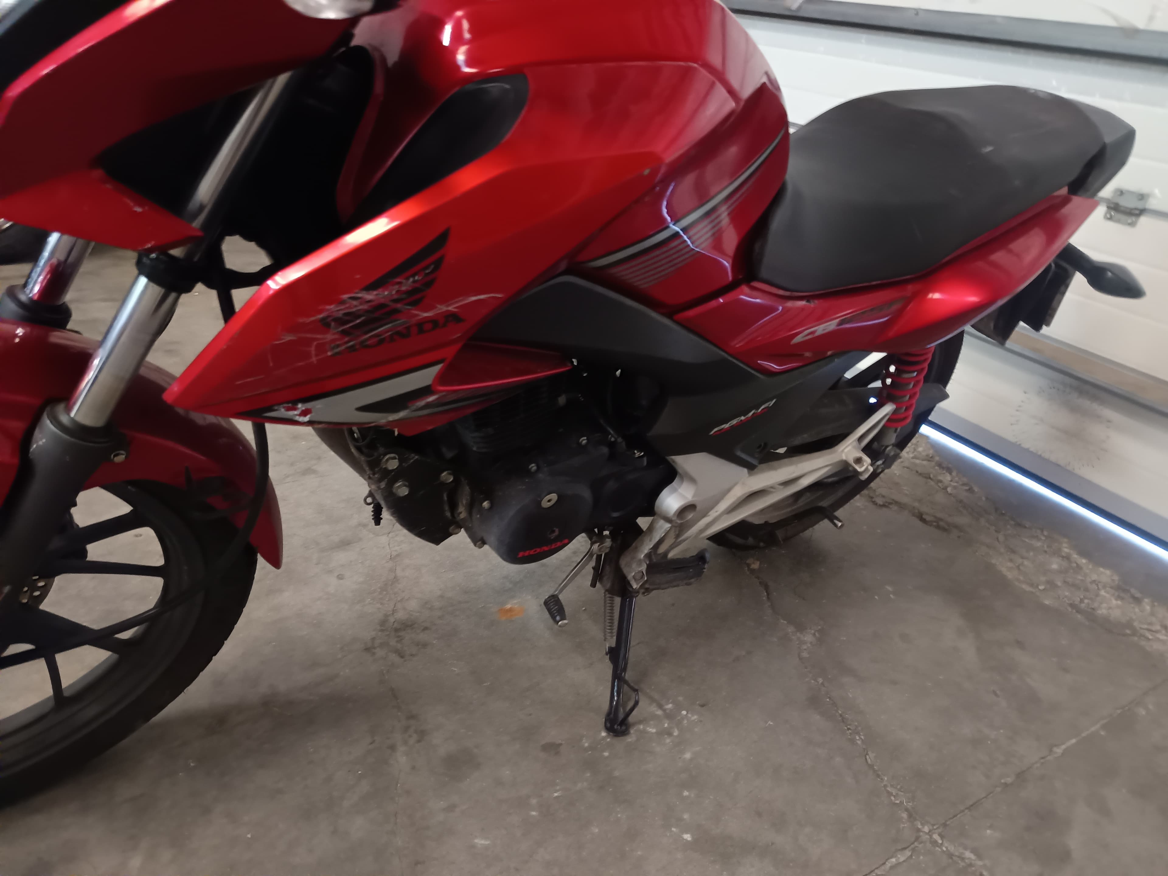 HONDA CBF 125 · Año 2015 — imagen 12