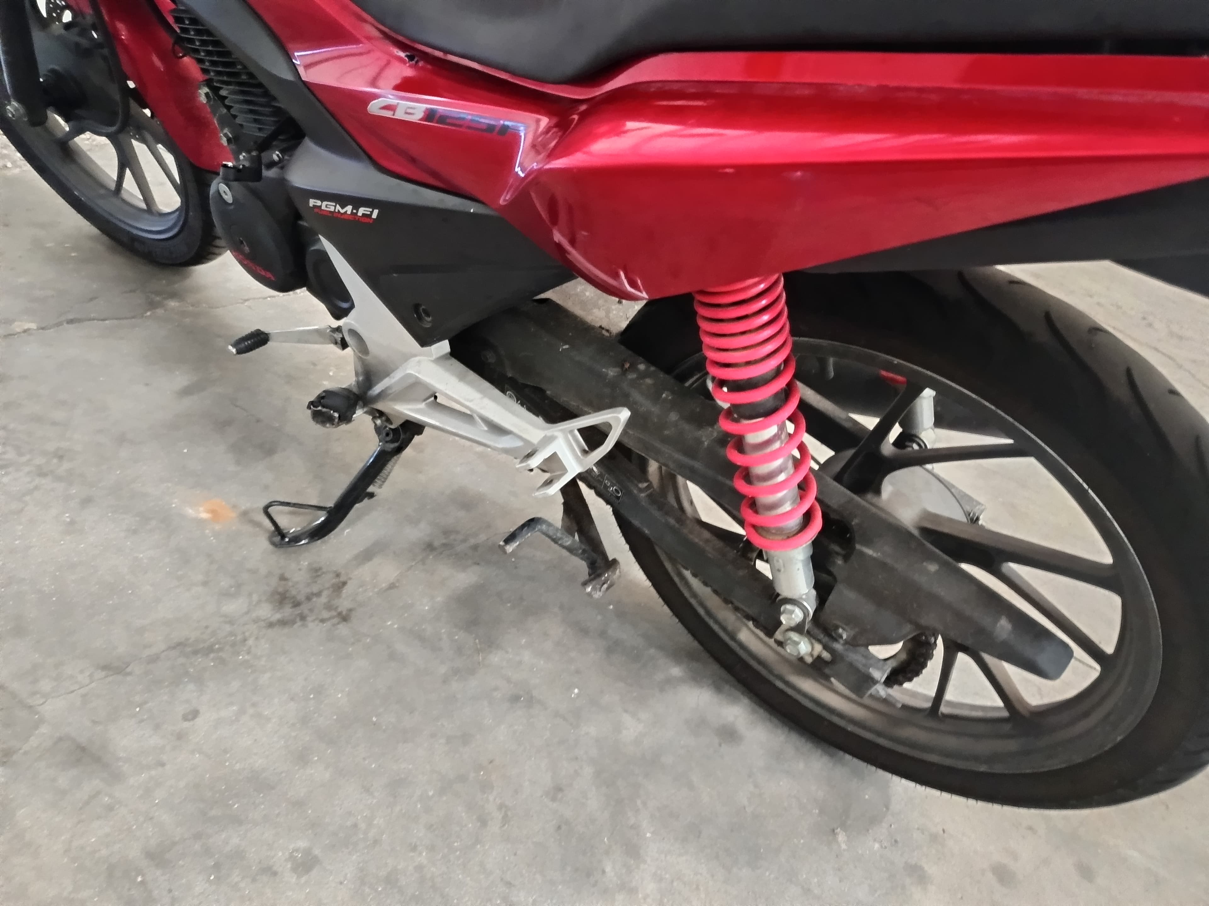 HONDA CBF 125 · Año 2015 — imagen 5