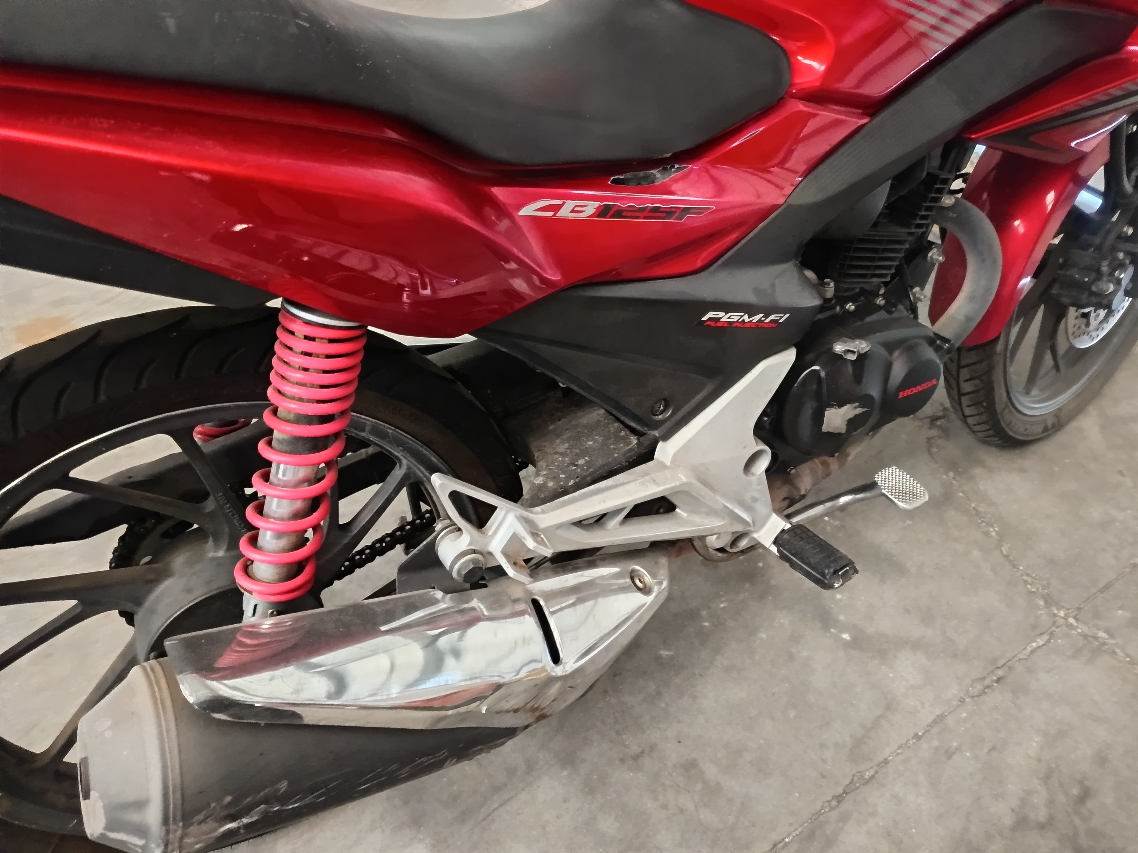 HONDA CBF 125 · Año 2015 — imagen 6