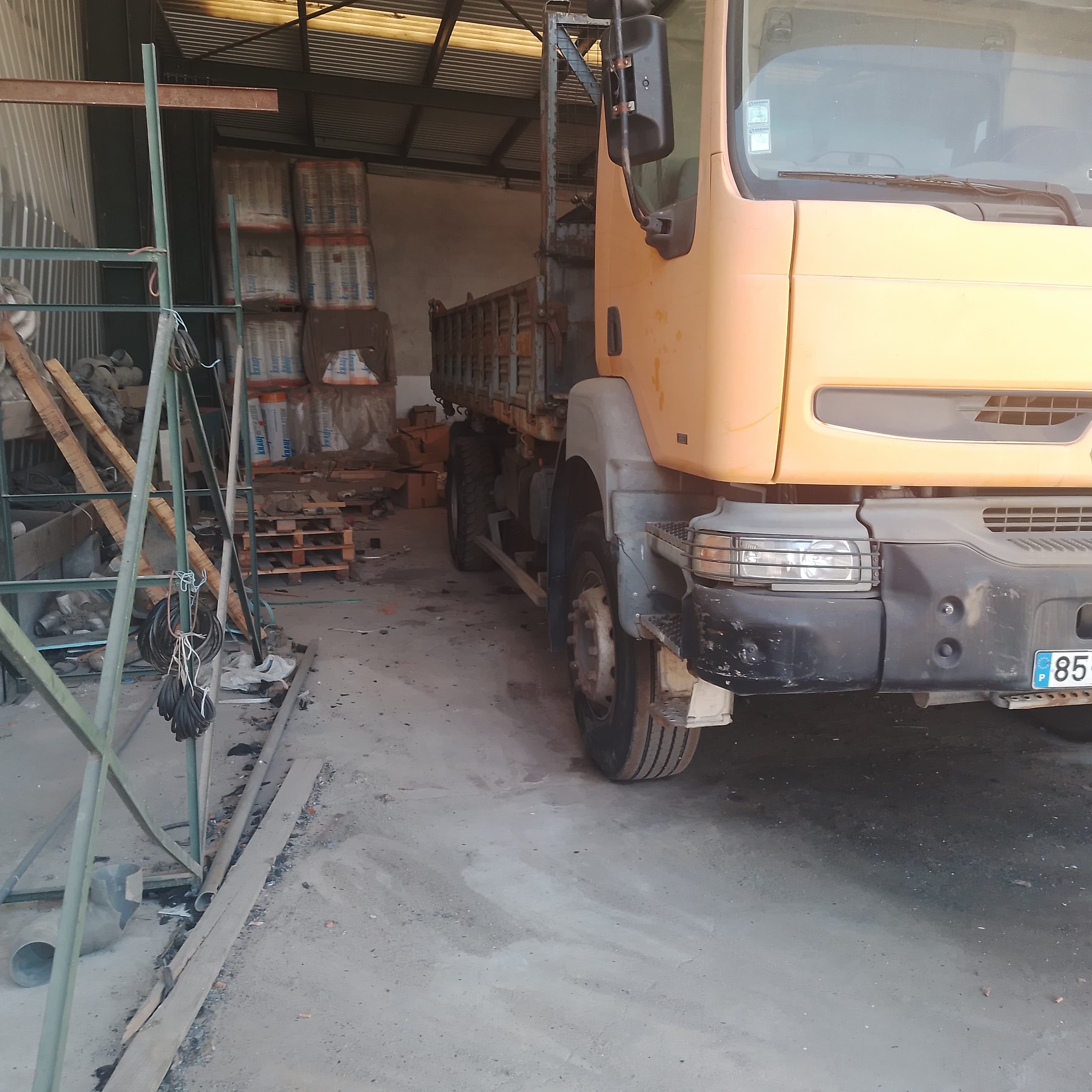 Renault HC · Ano 2000 — imagem 3
