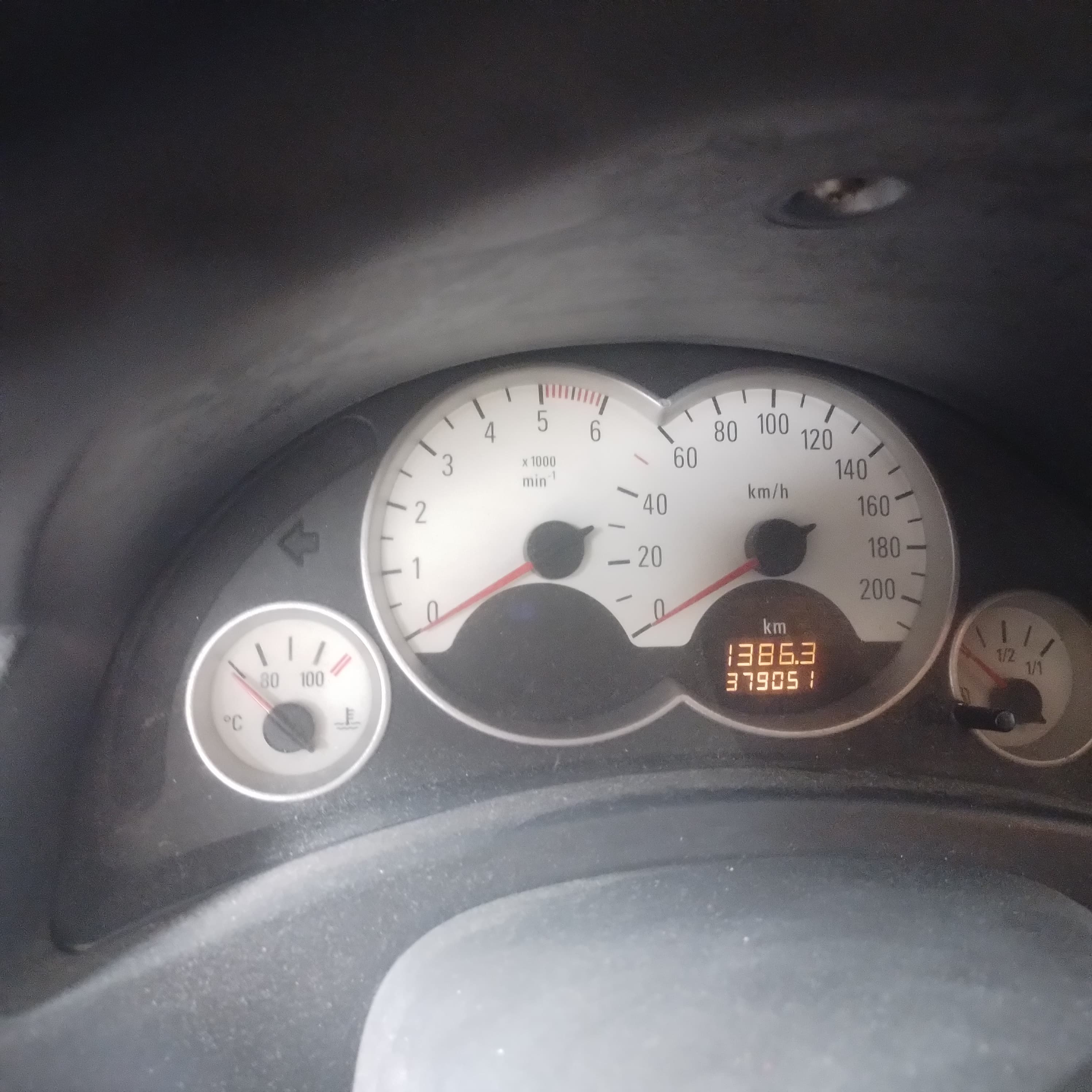 Opel Corsa-C Van · Ano 2002 — image 6