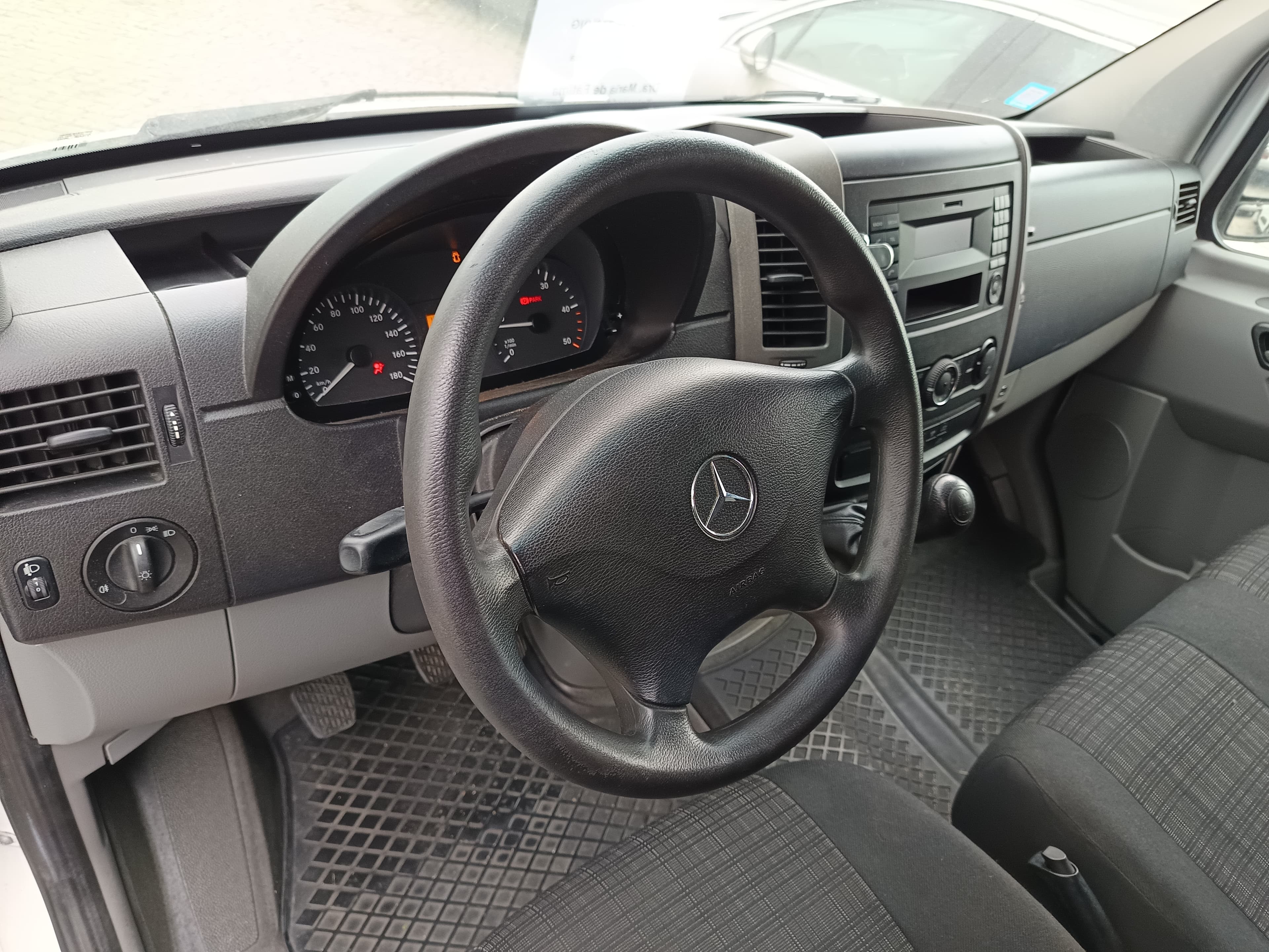 Mercedes-Benz Sprinter 316 CDI · Ano 2018 — imagen 28