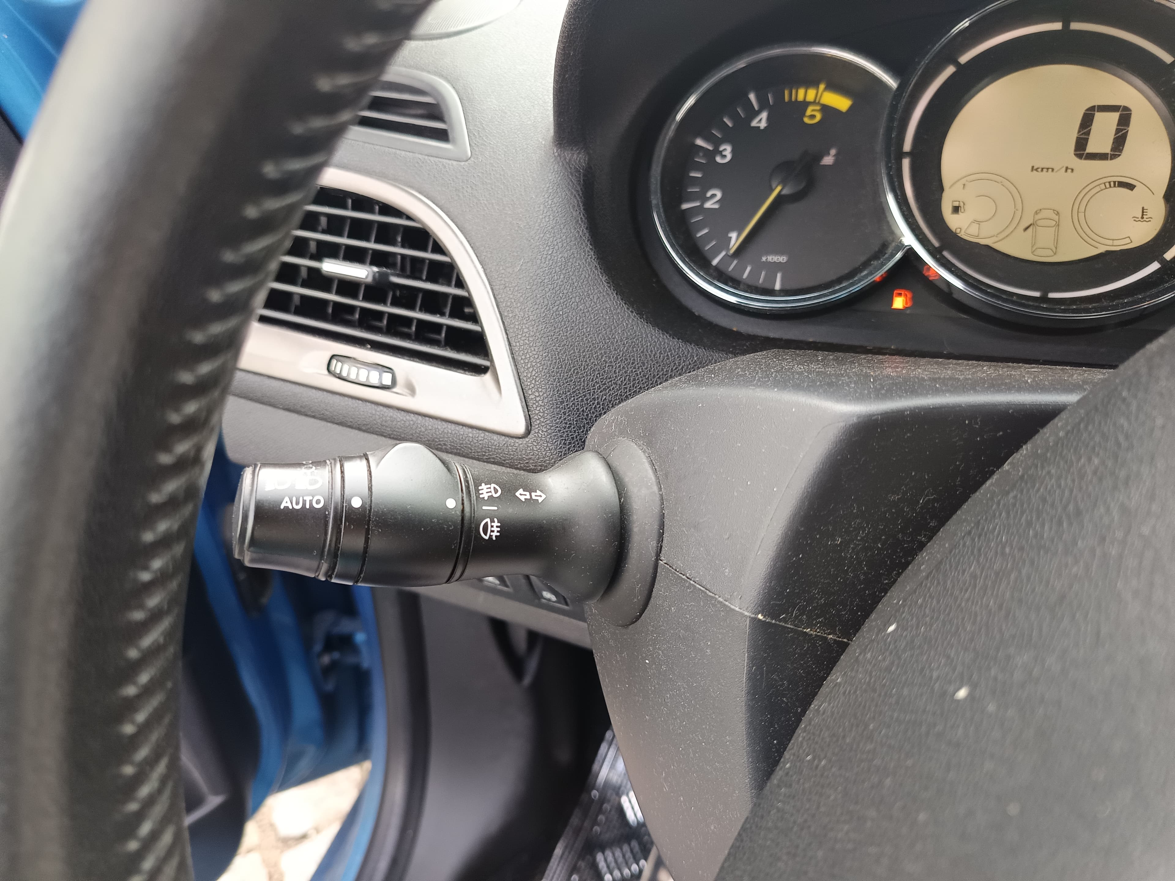 Renault Mégane · Ano 2014 — imagen 39