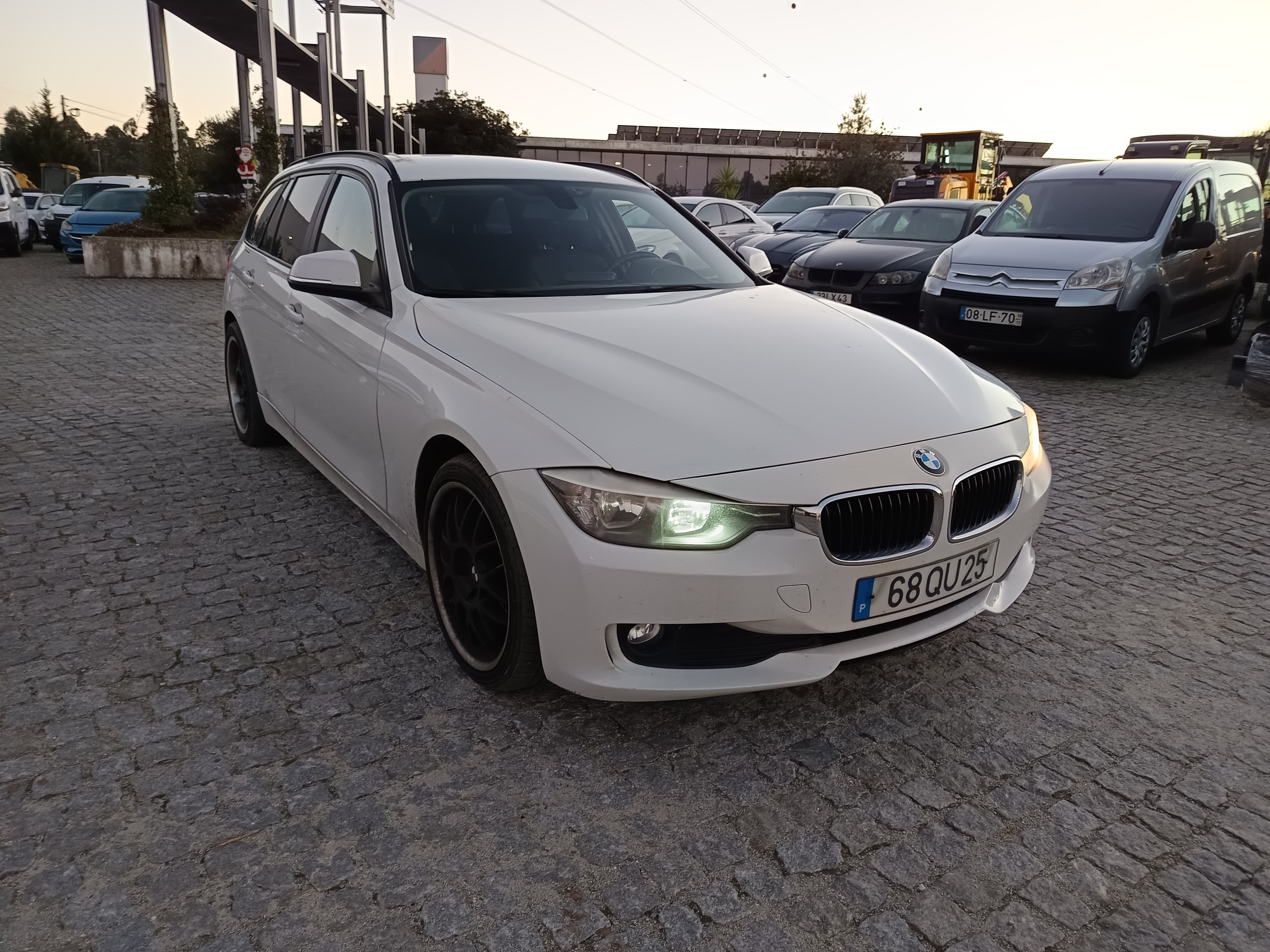 BMW 316 d · Ano 2013 — imagem 3
