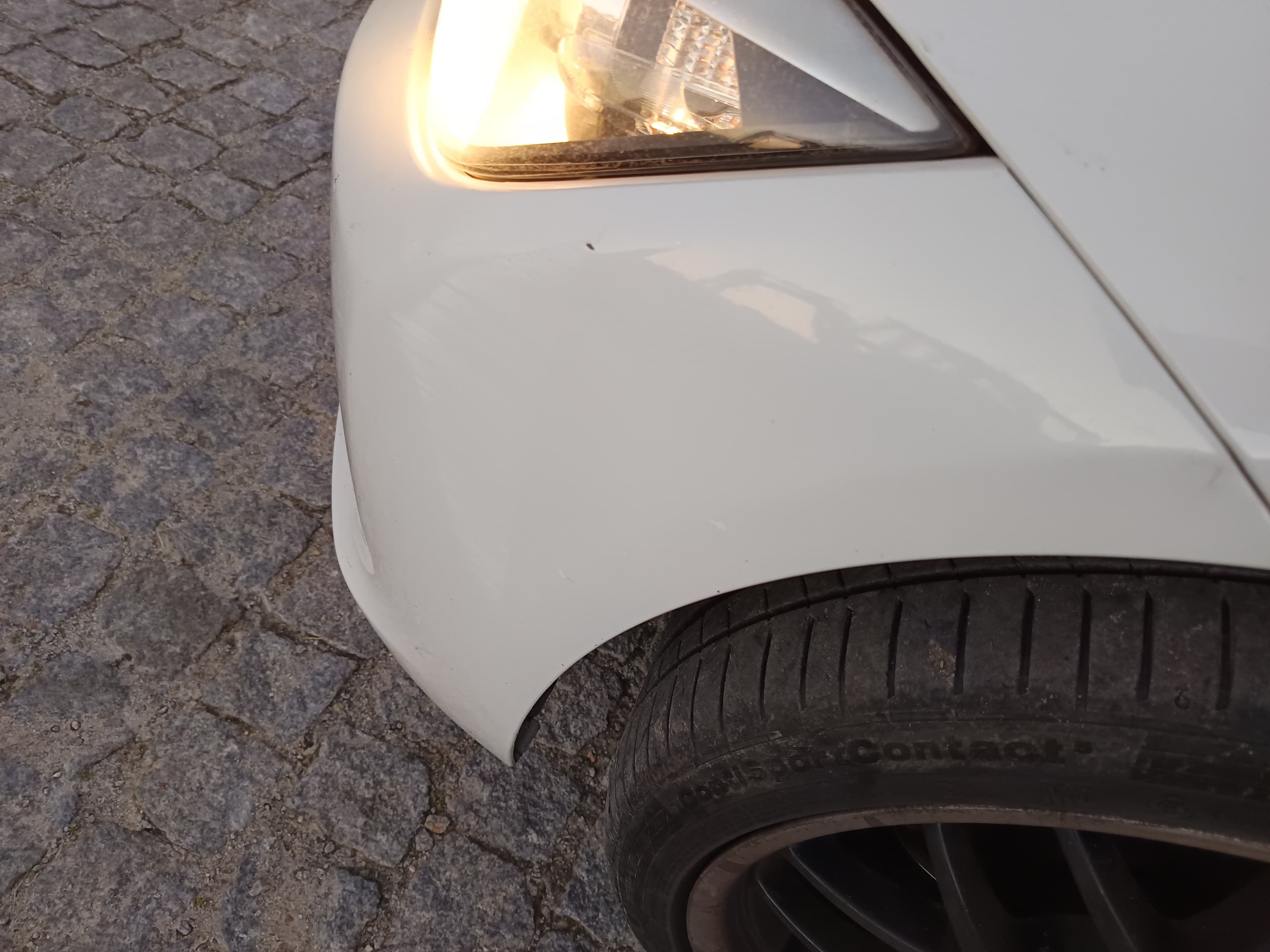 BMW 316 d · Ano 2013 — imagem 14